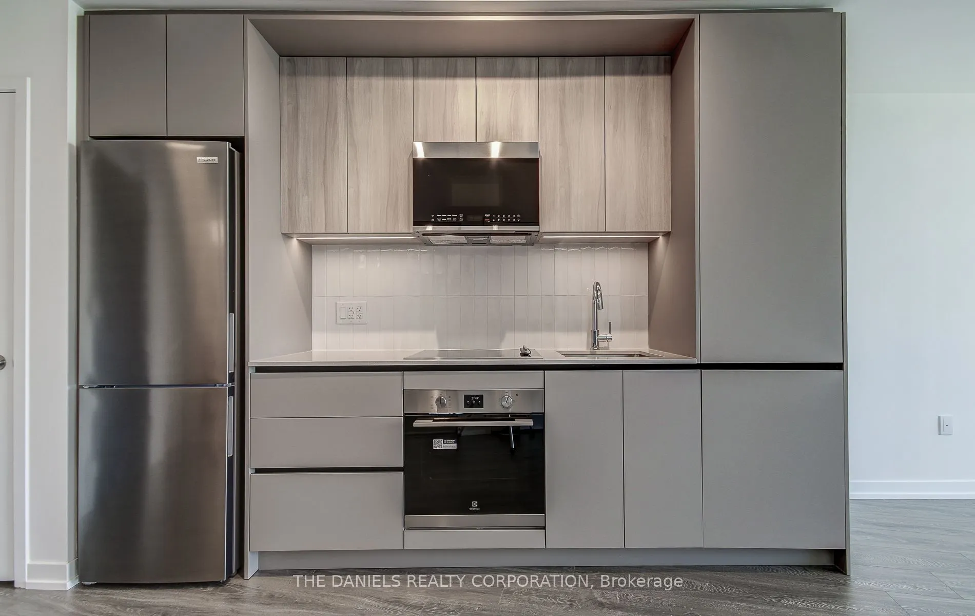 2485 Eglinton Avenue W, #523
