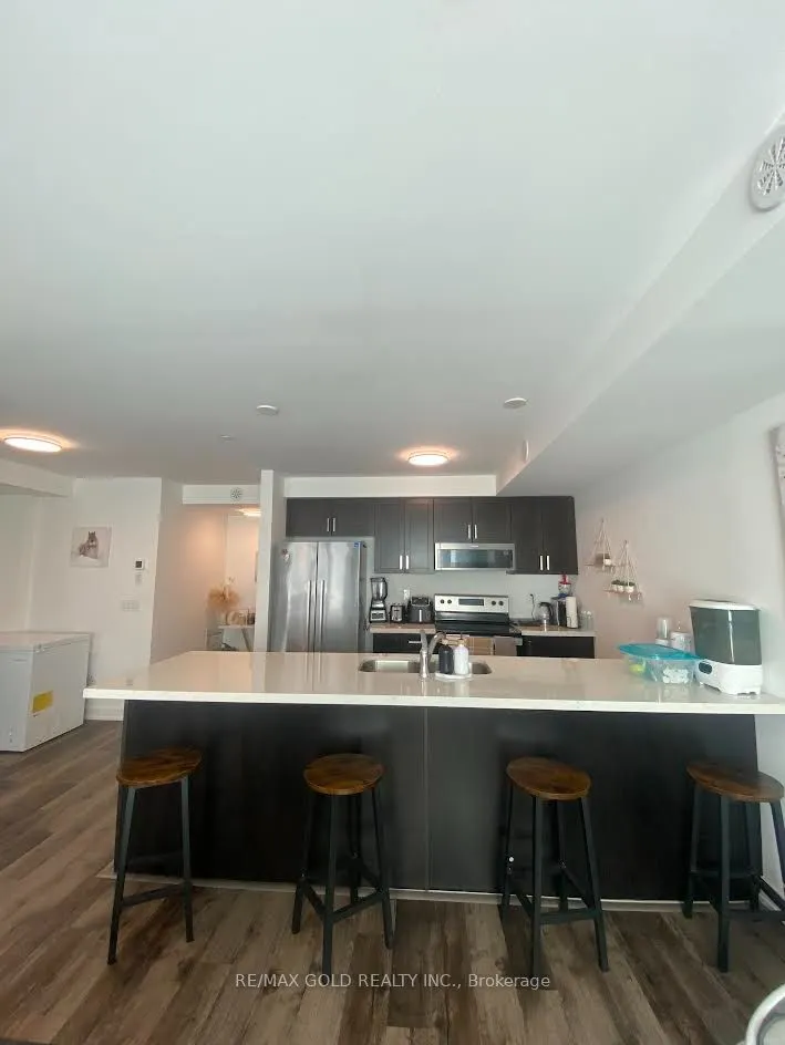 165 Veterans Drive, #9