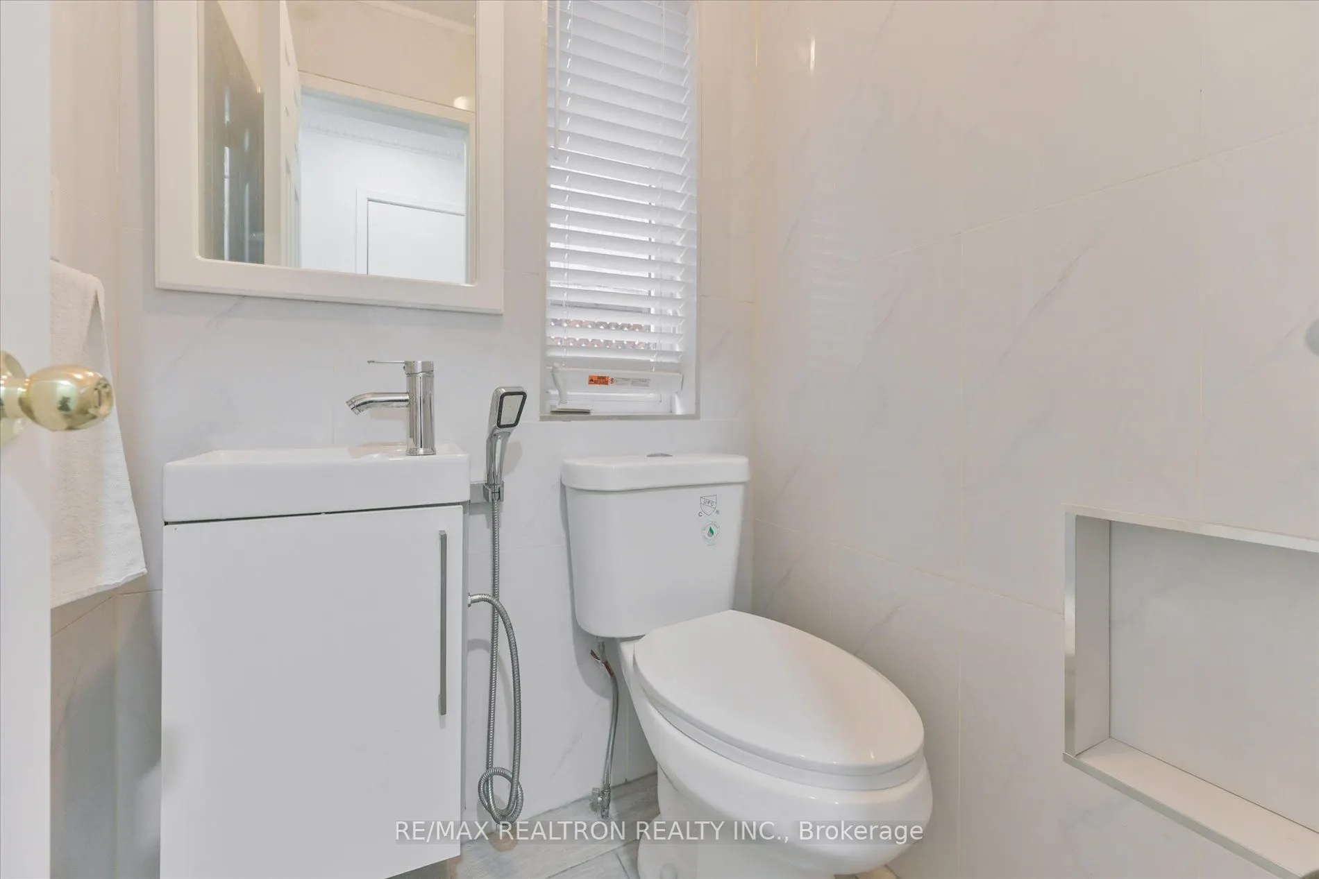 7 Via Cassia Drive