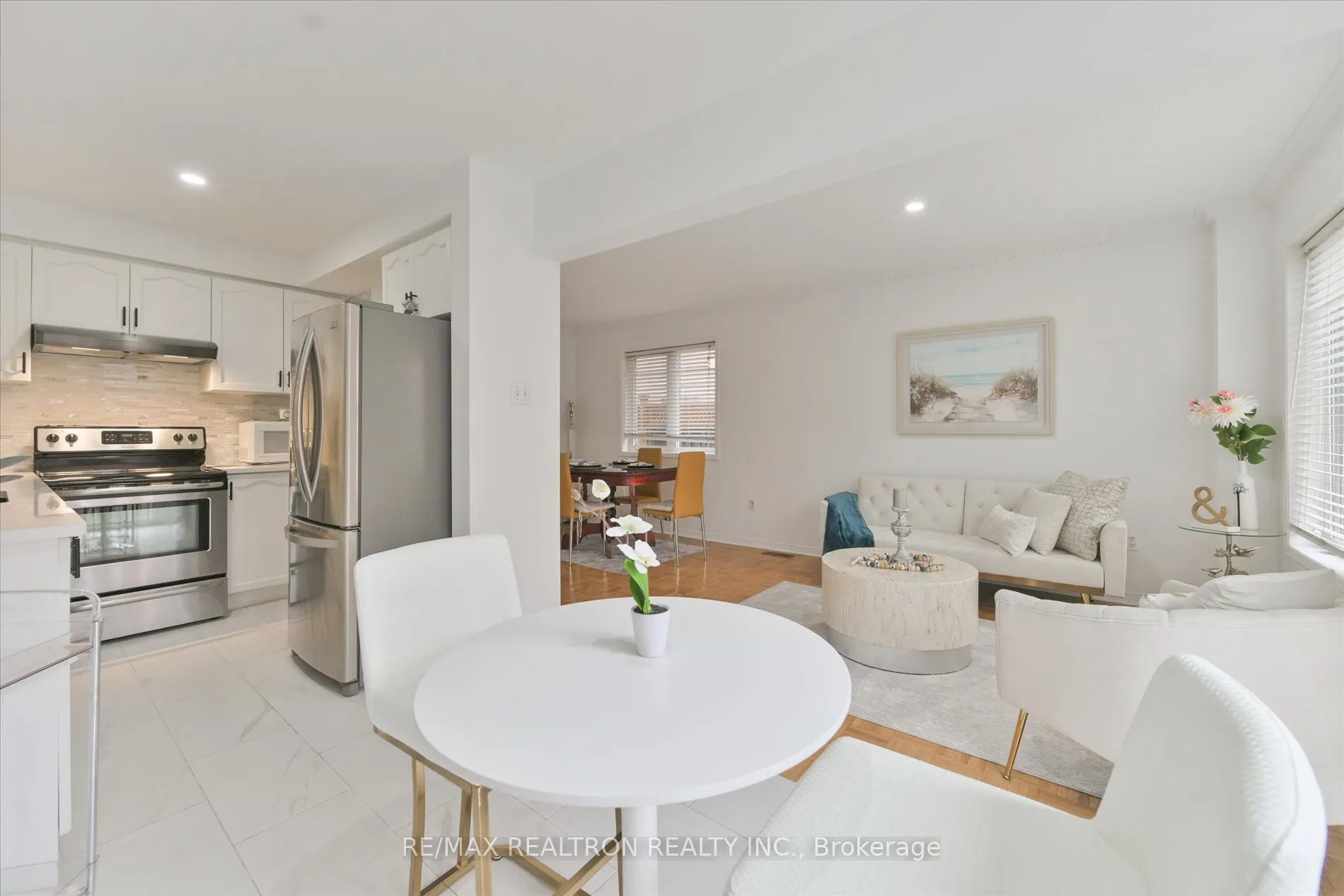 7 Via Cassia Drive