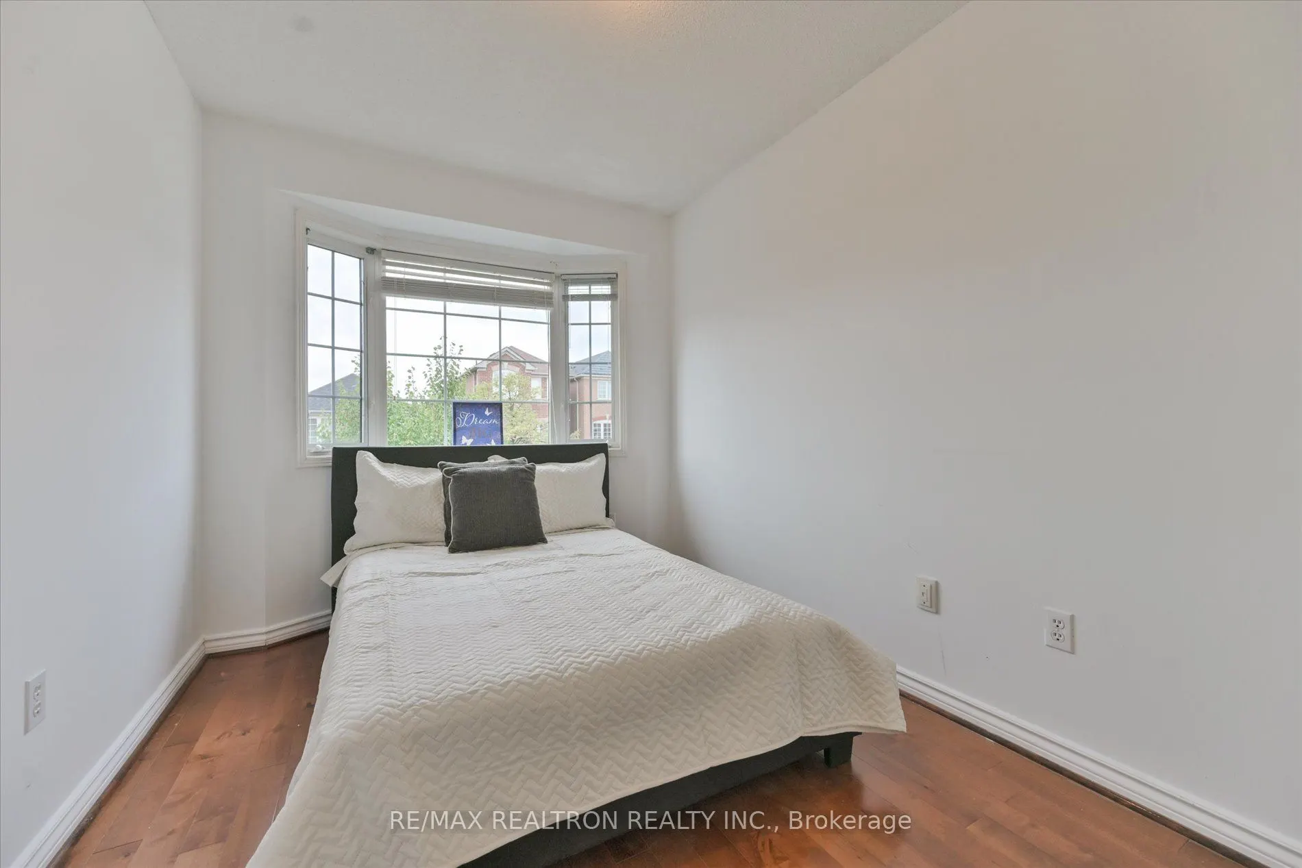 7 Via Cassia Drive