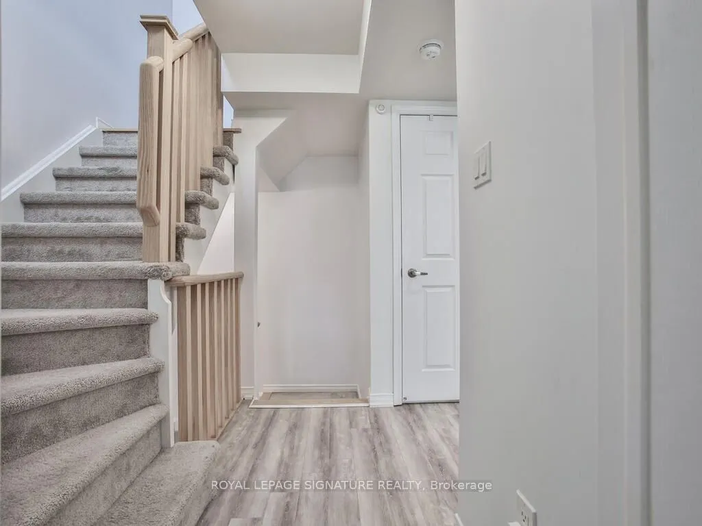 7 Applewood Lane, #232