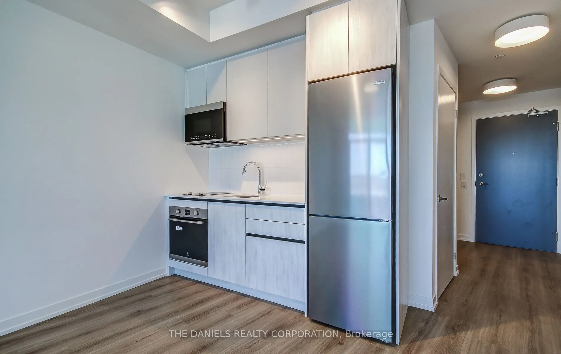 2485 Eglinton Avenue W, #1411