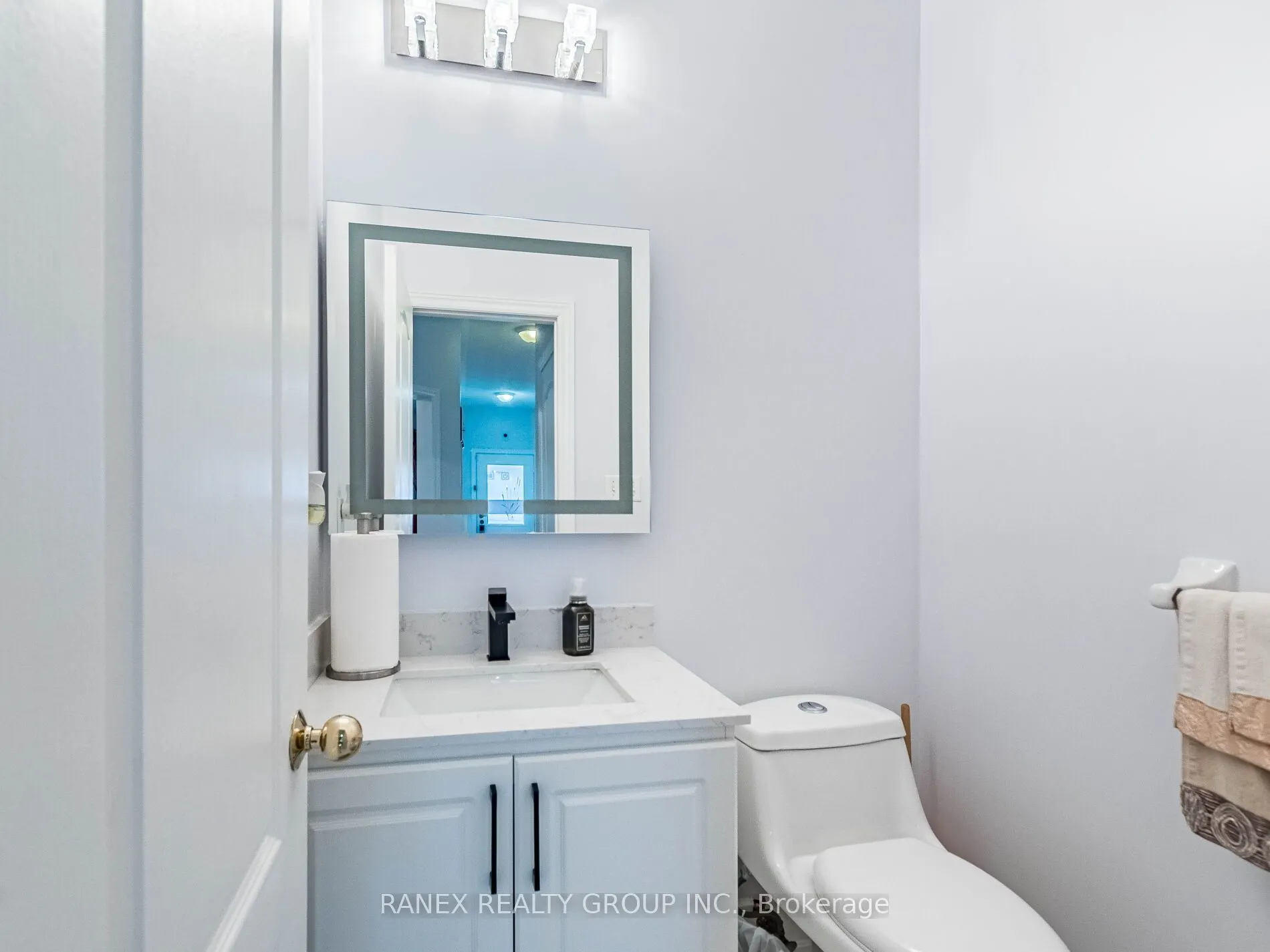 18 Tundra Swan Road