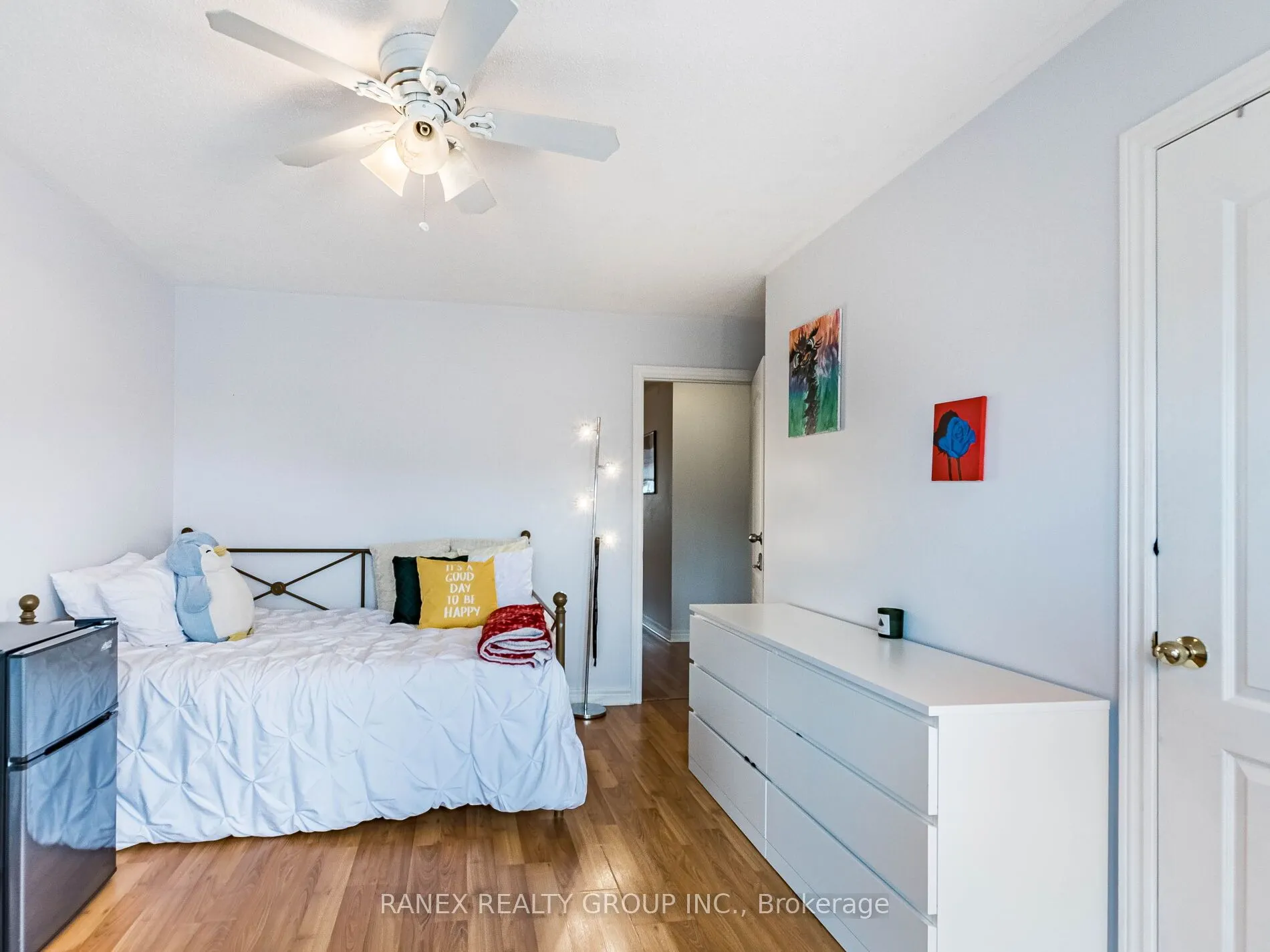 18 Tundra Swan Road