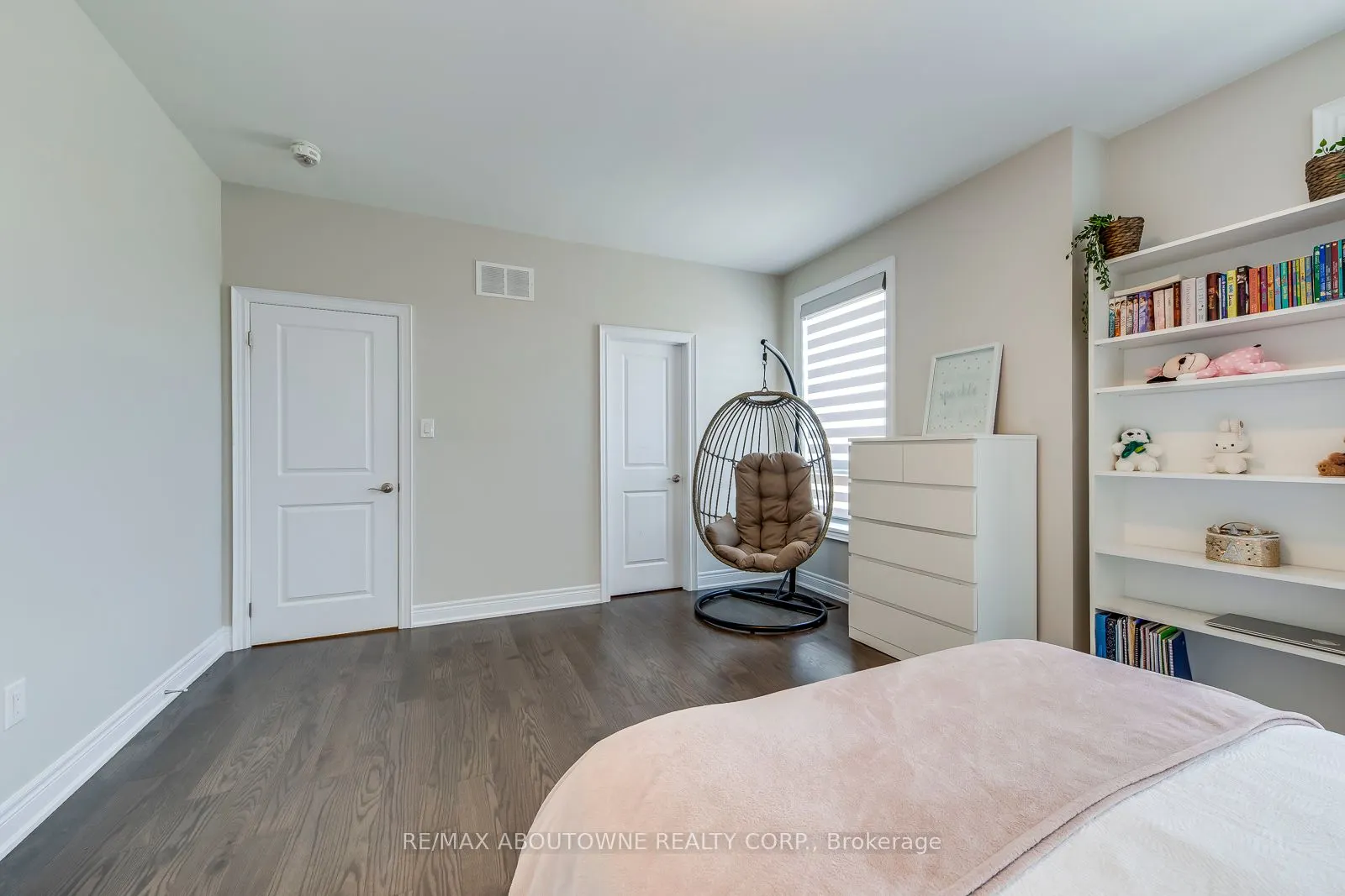 19 Raindrop Terrace