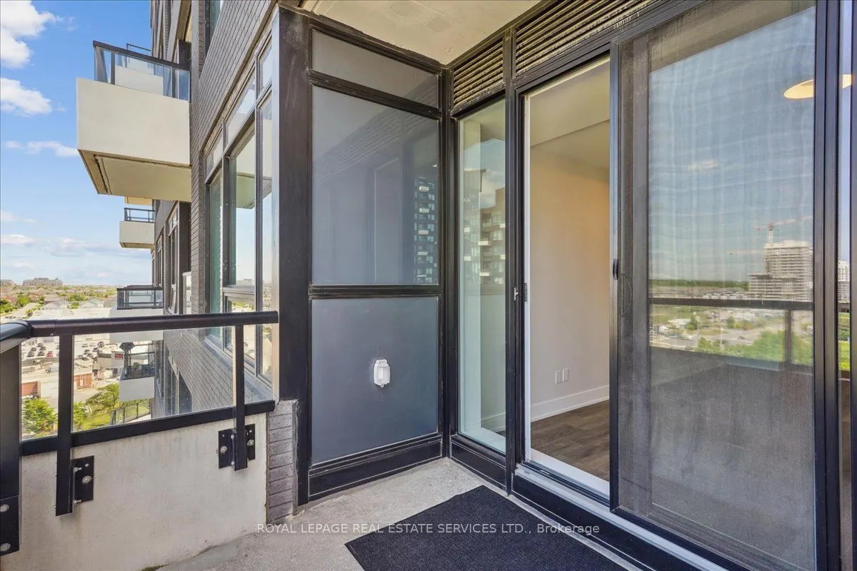 297 Oak Walk Drive, #805