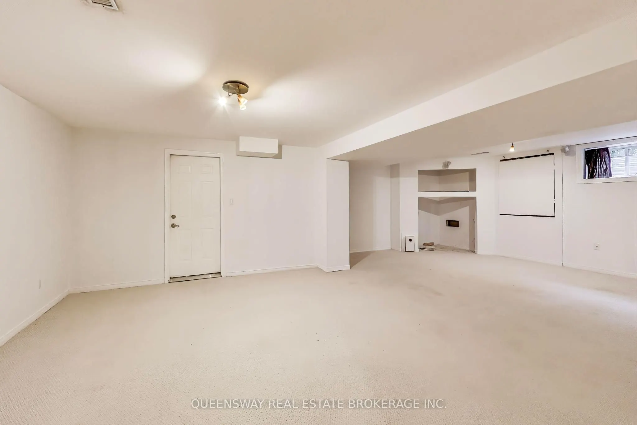 1371 Chriseden Drive
