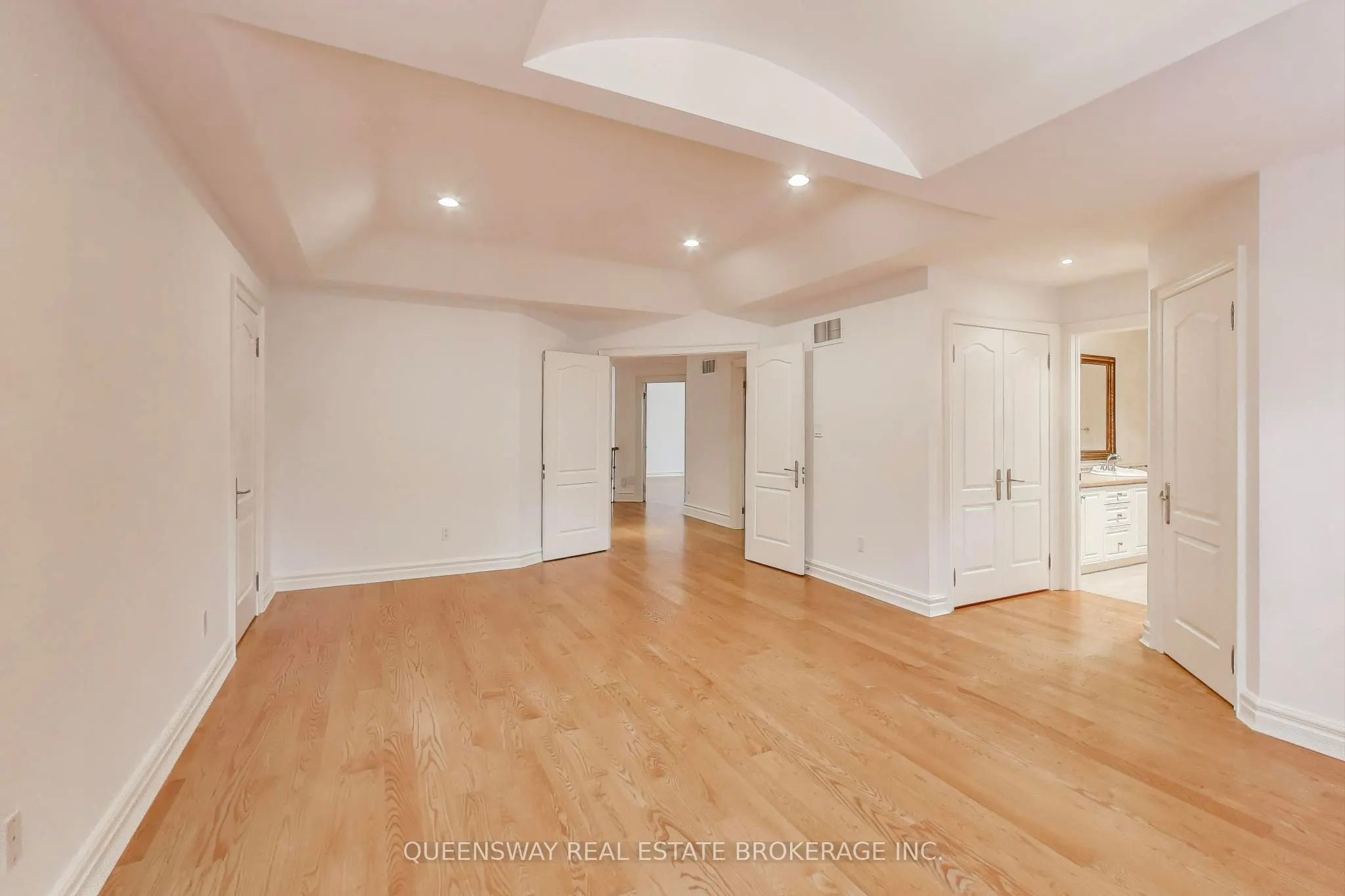 1371 Chriseden Drive