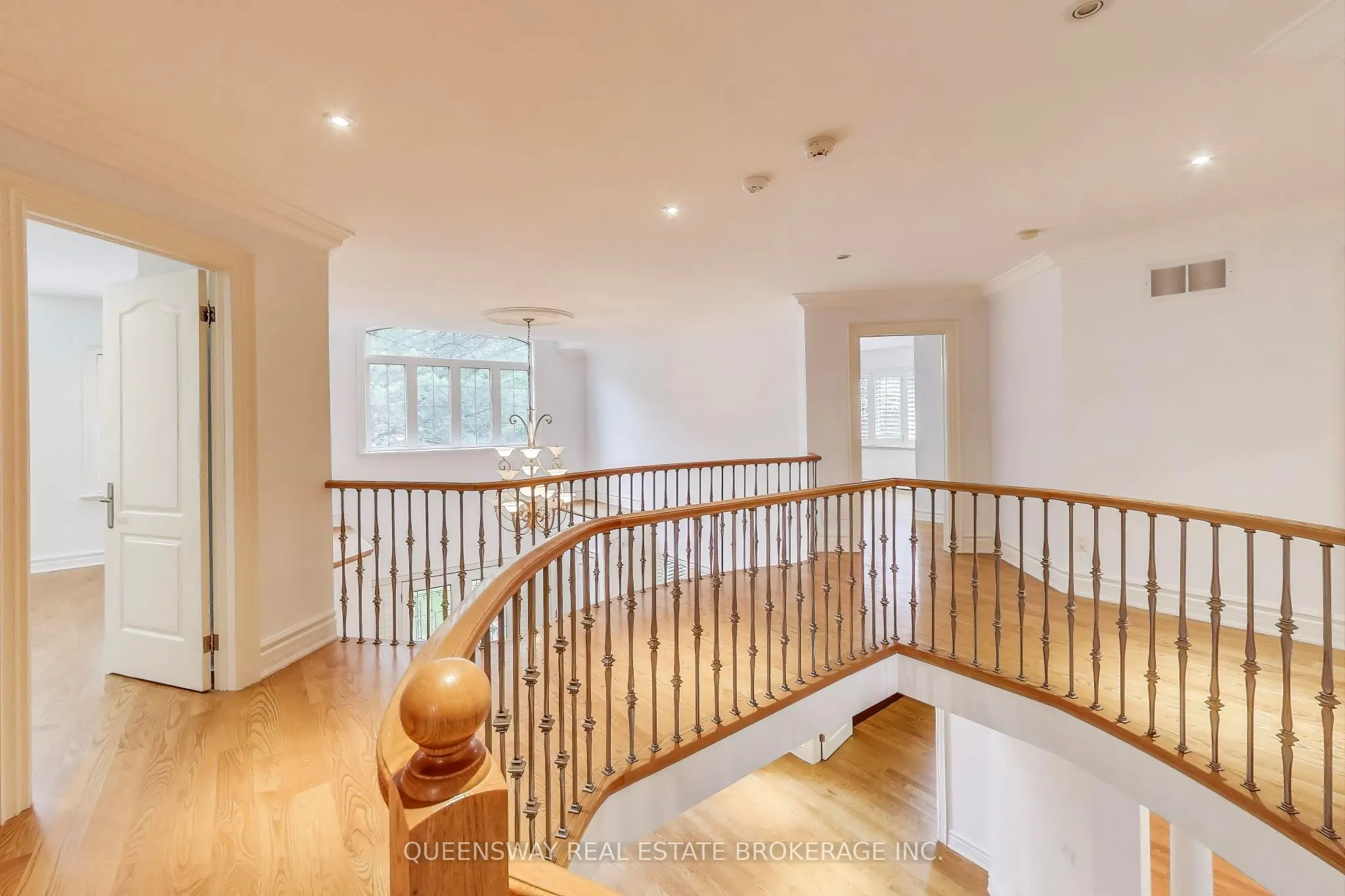 1371 Chriseden Drive