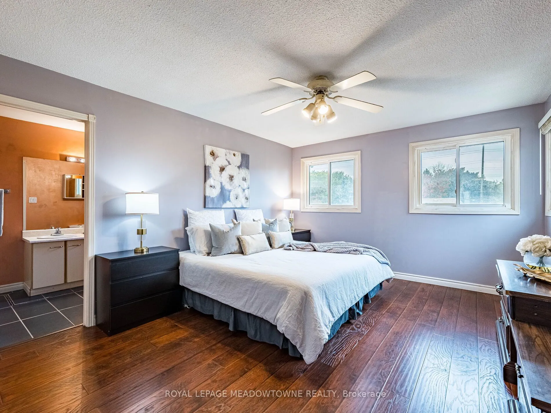 40 Lord Simcoe Drive