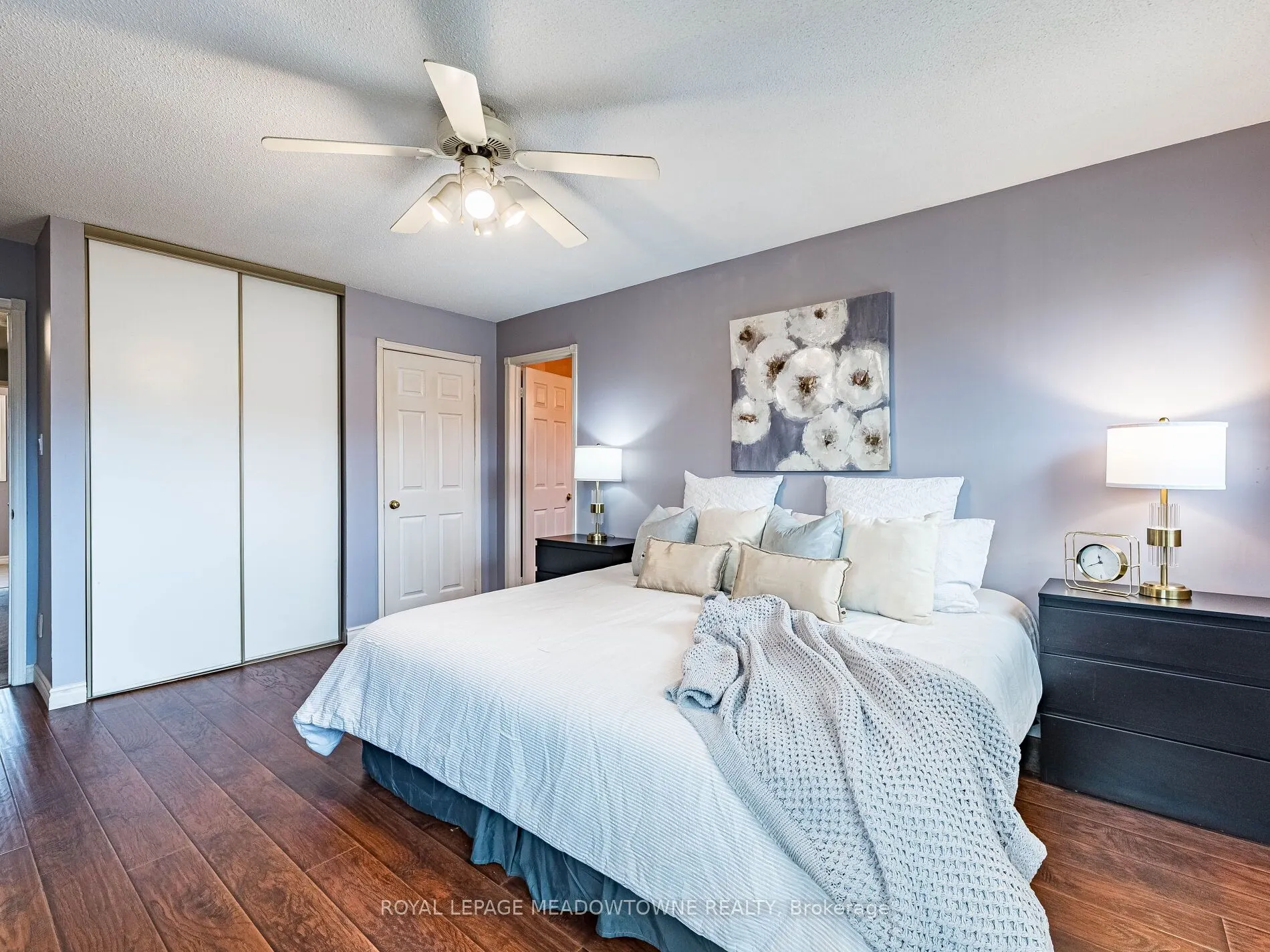 40 Lord Simcoe Drive