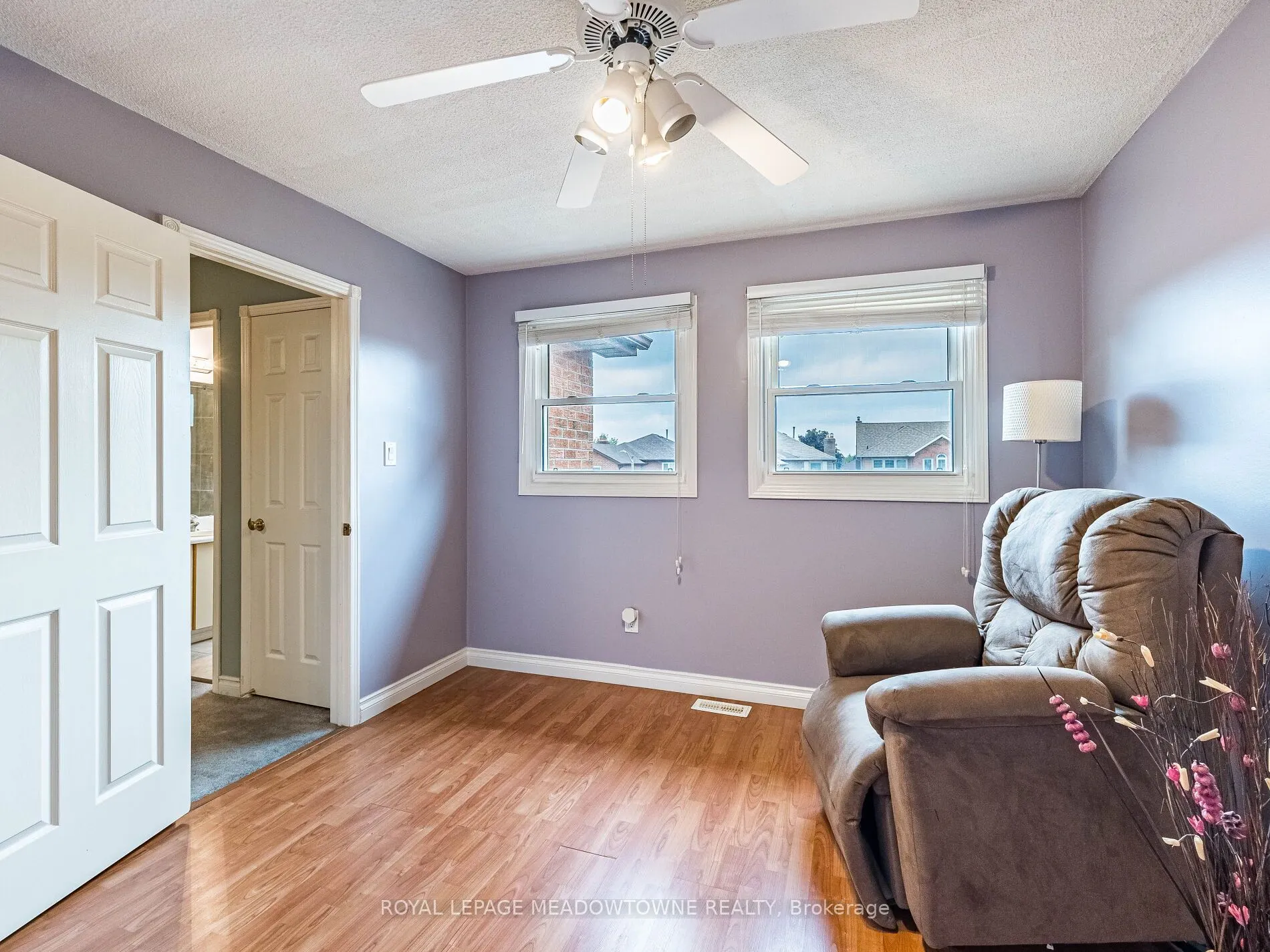 40 Lord Simcoe Drive