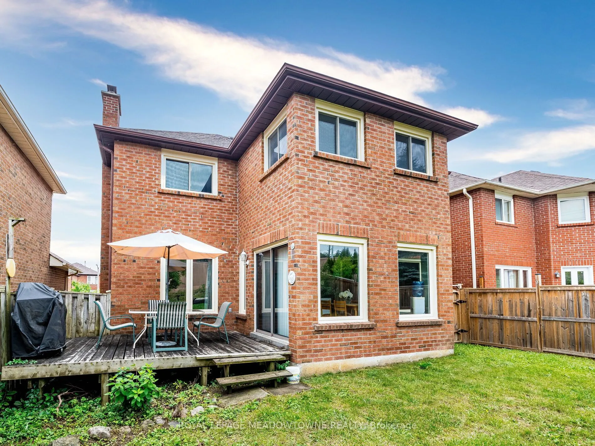 40 Lord Simcoe Drive