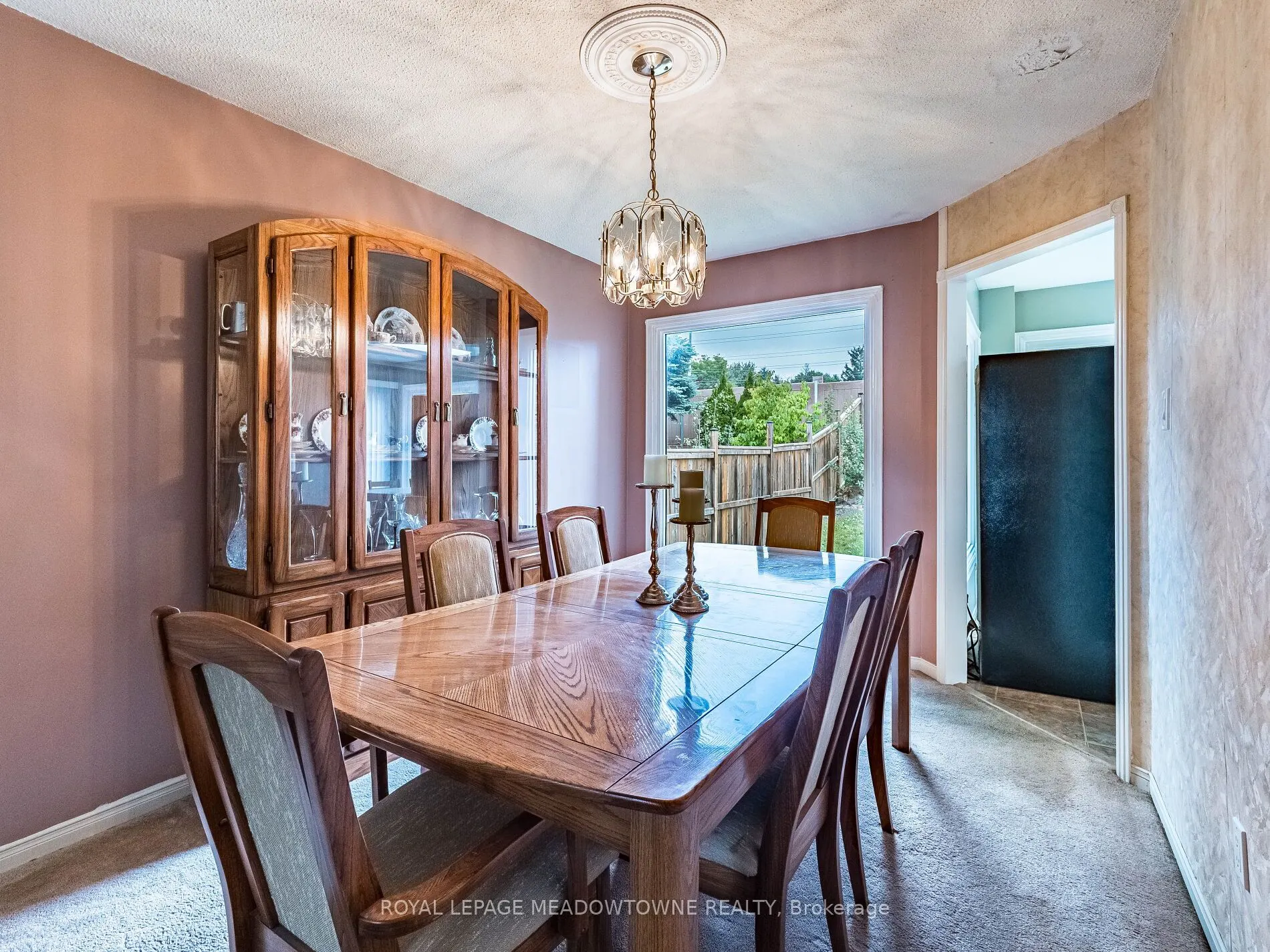 40 Lord Simcoe Drive