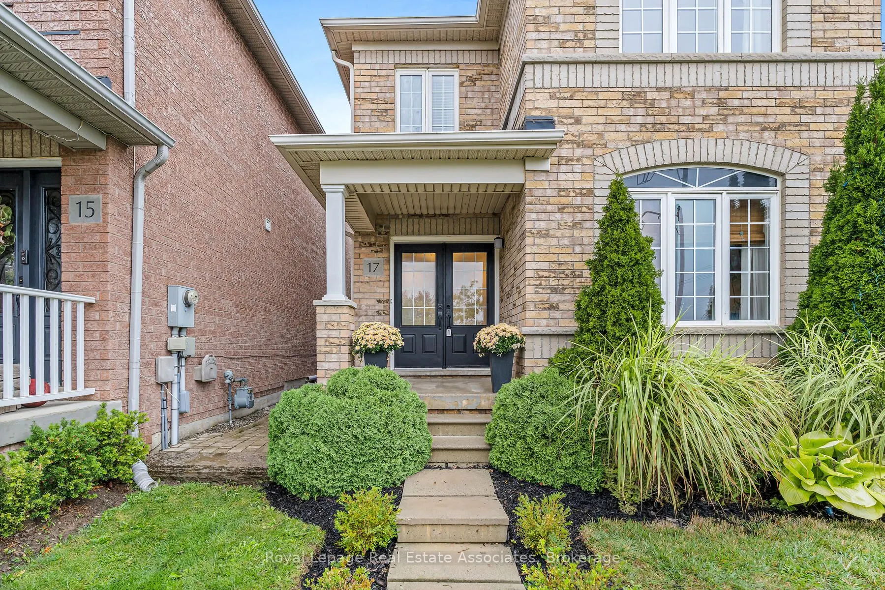 17 Snowberry Crescent
