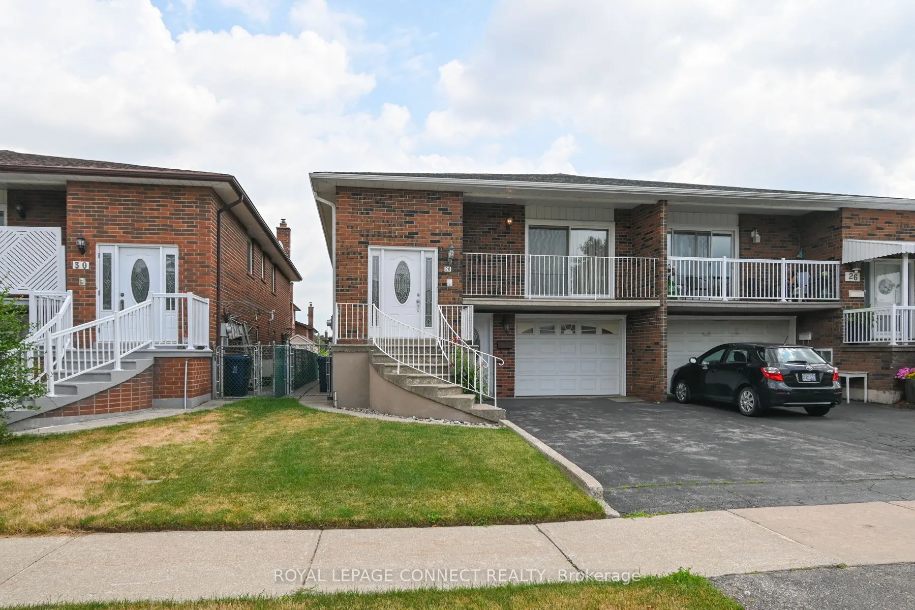 28 John Lindsay Court, #Main Level