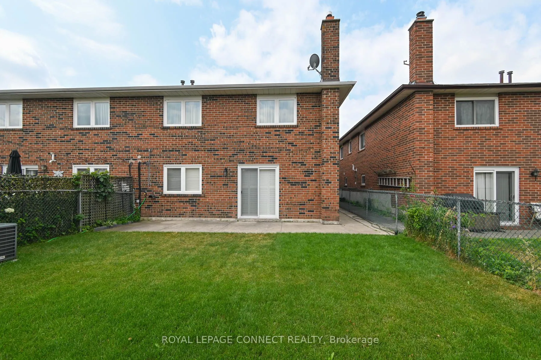 28 John Lindsay Court, #Main Level
