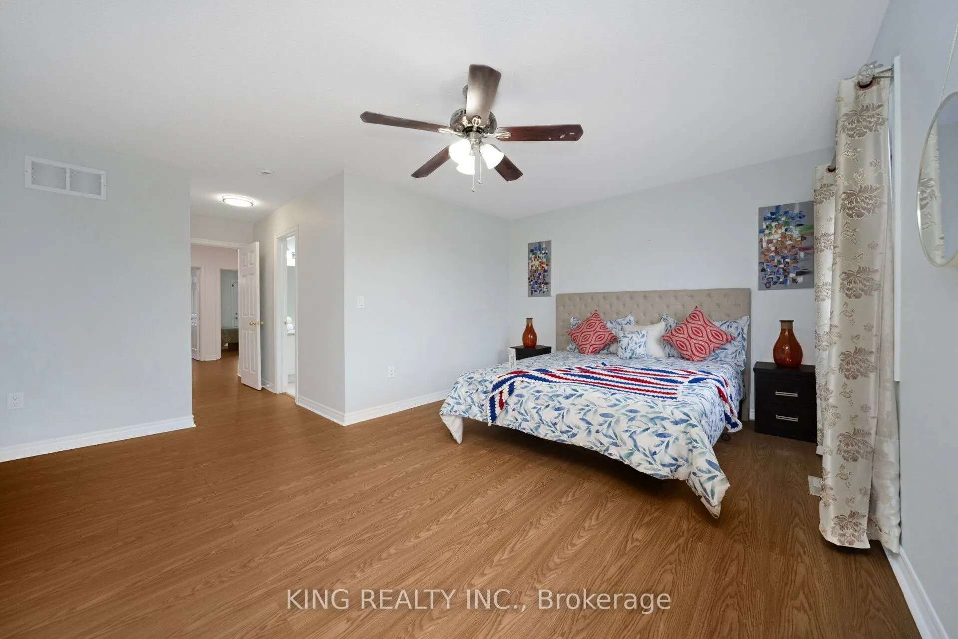 34 Dewridge Court