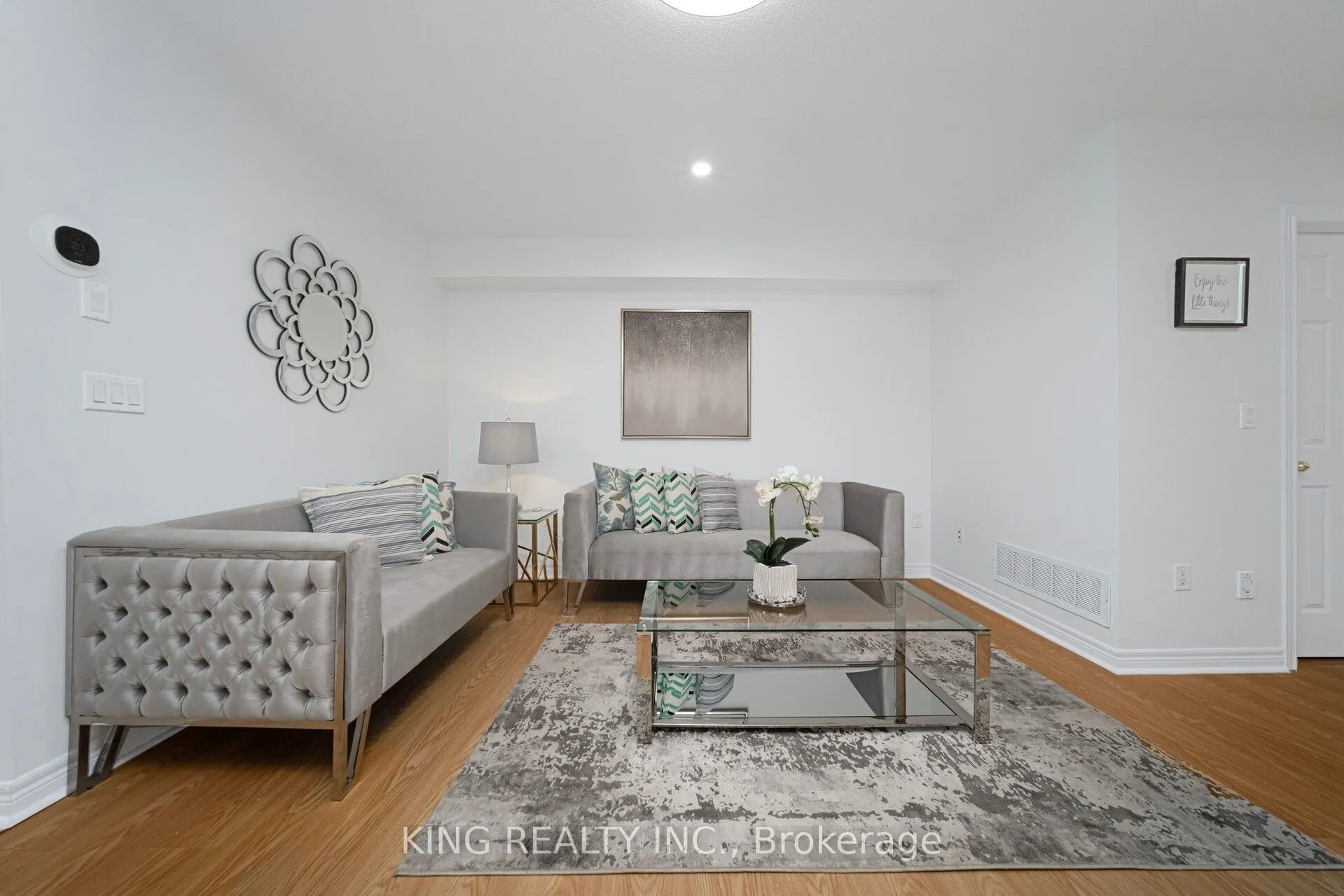 34 Dewridge Court