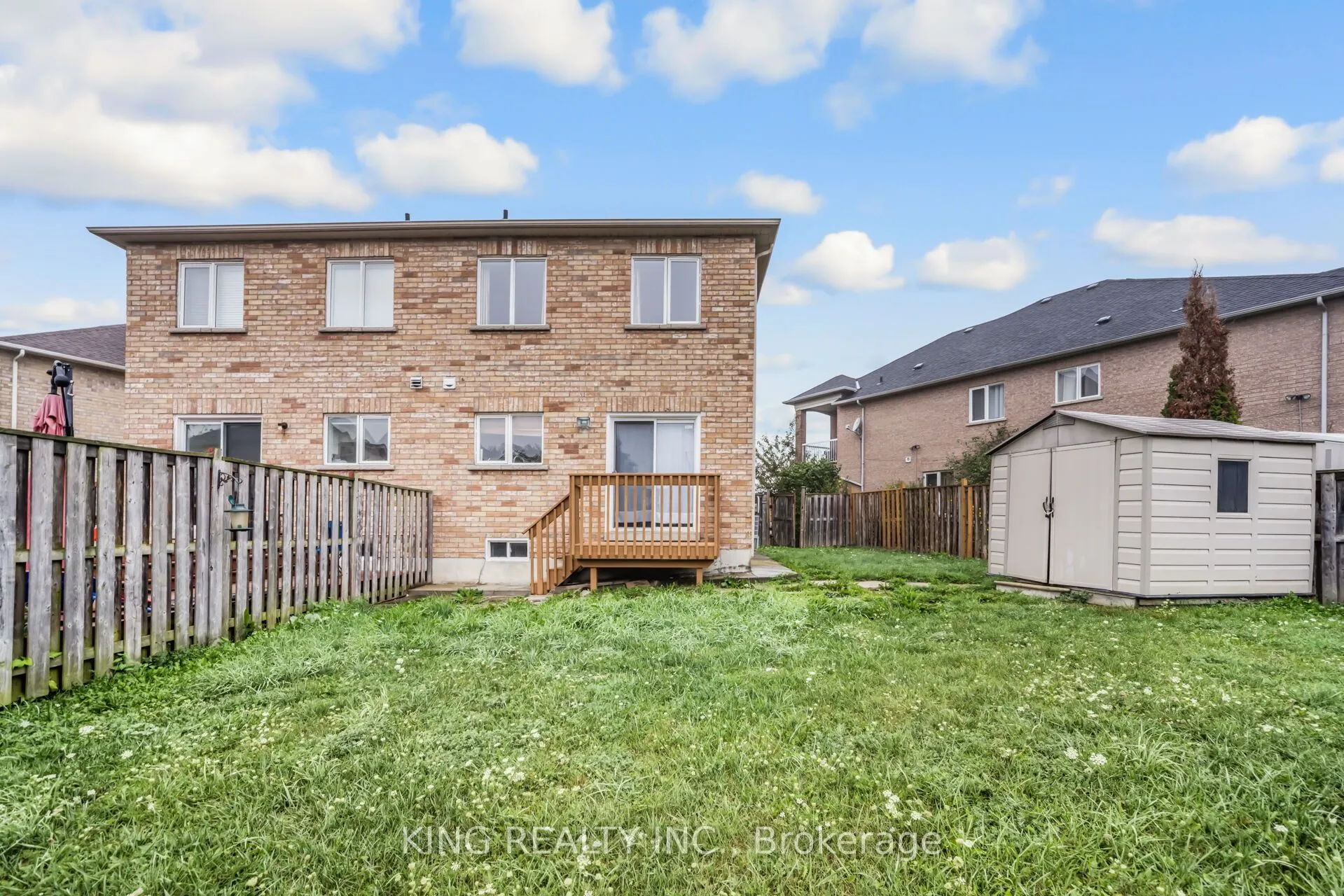 34 Dewridge Court