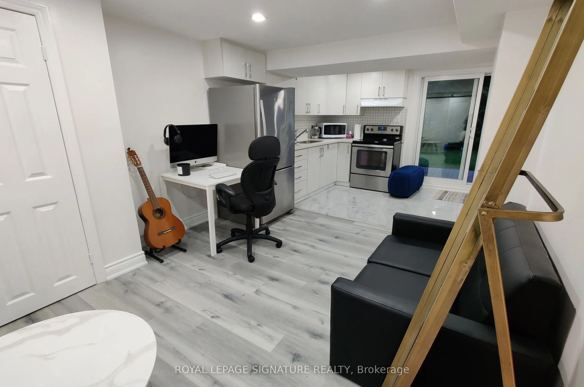 2329 Greenbank Trail, #Bsmt