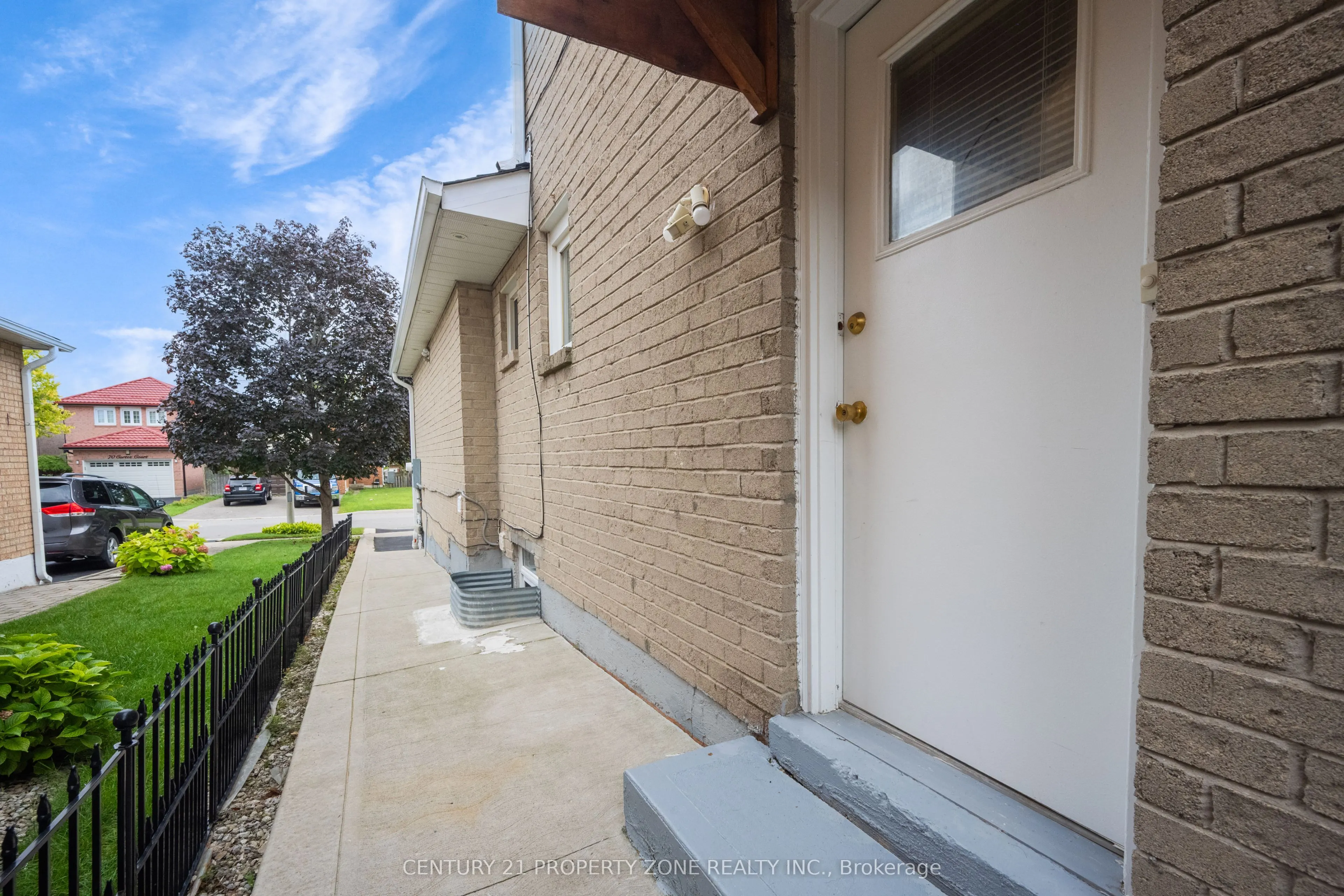2 Cortez Court