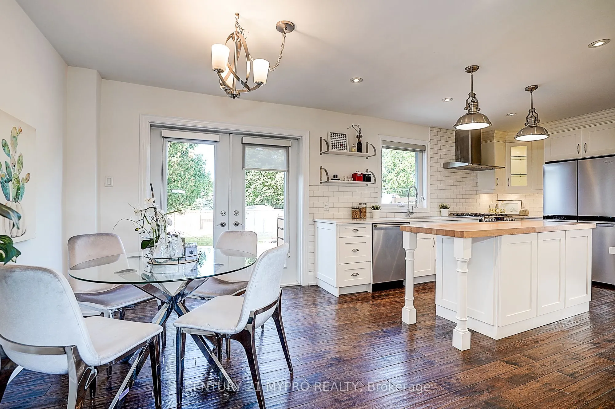 24 Gair Drive