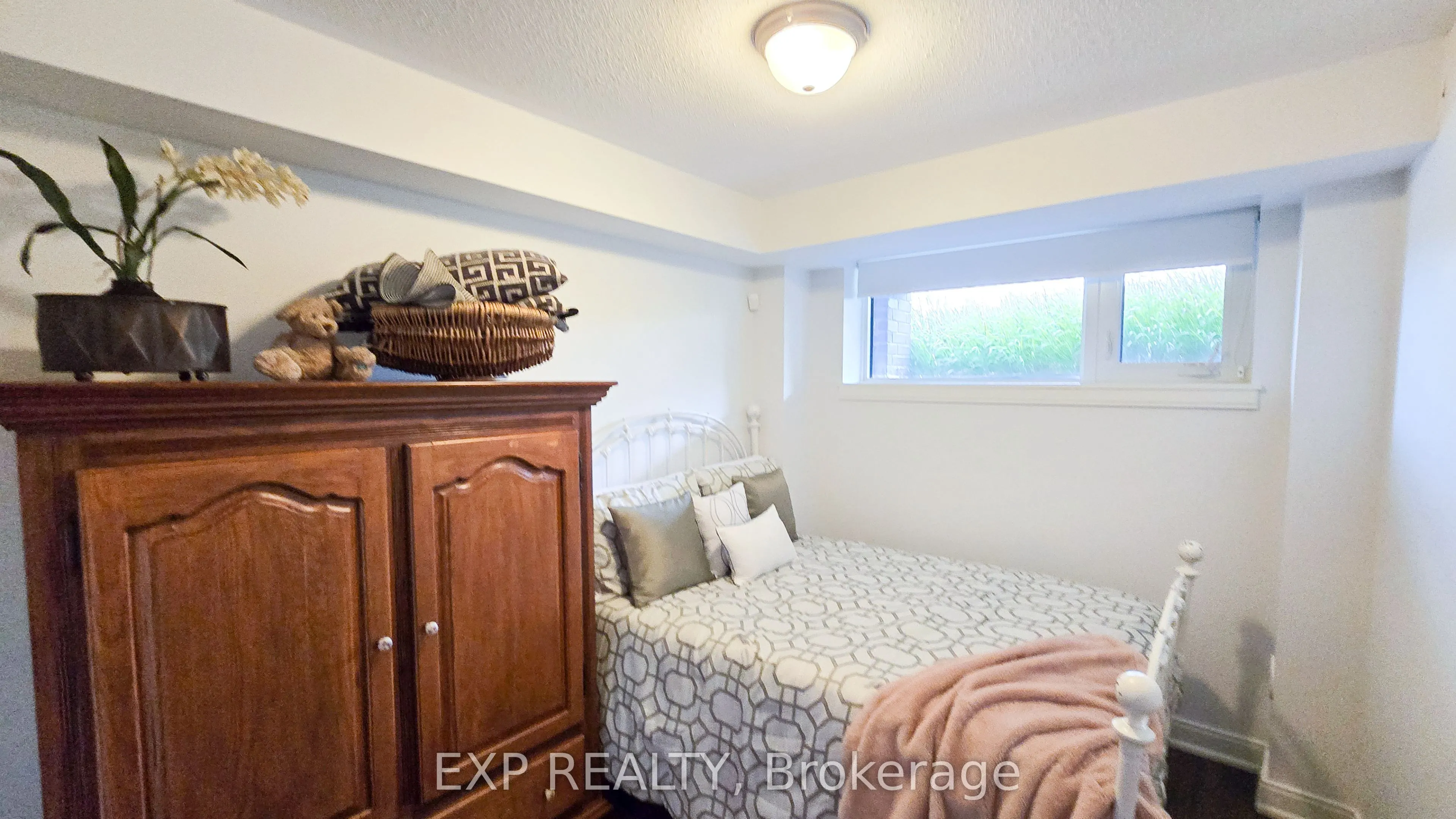 100 Dufay Road, #41
