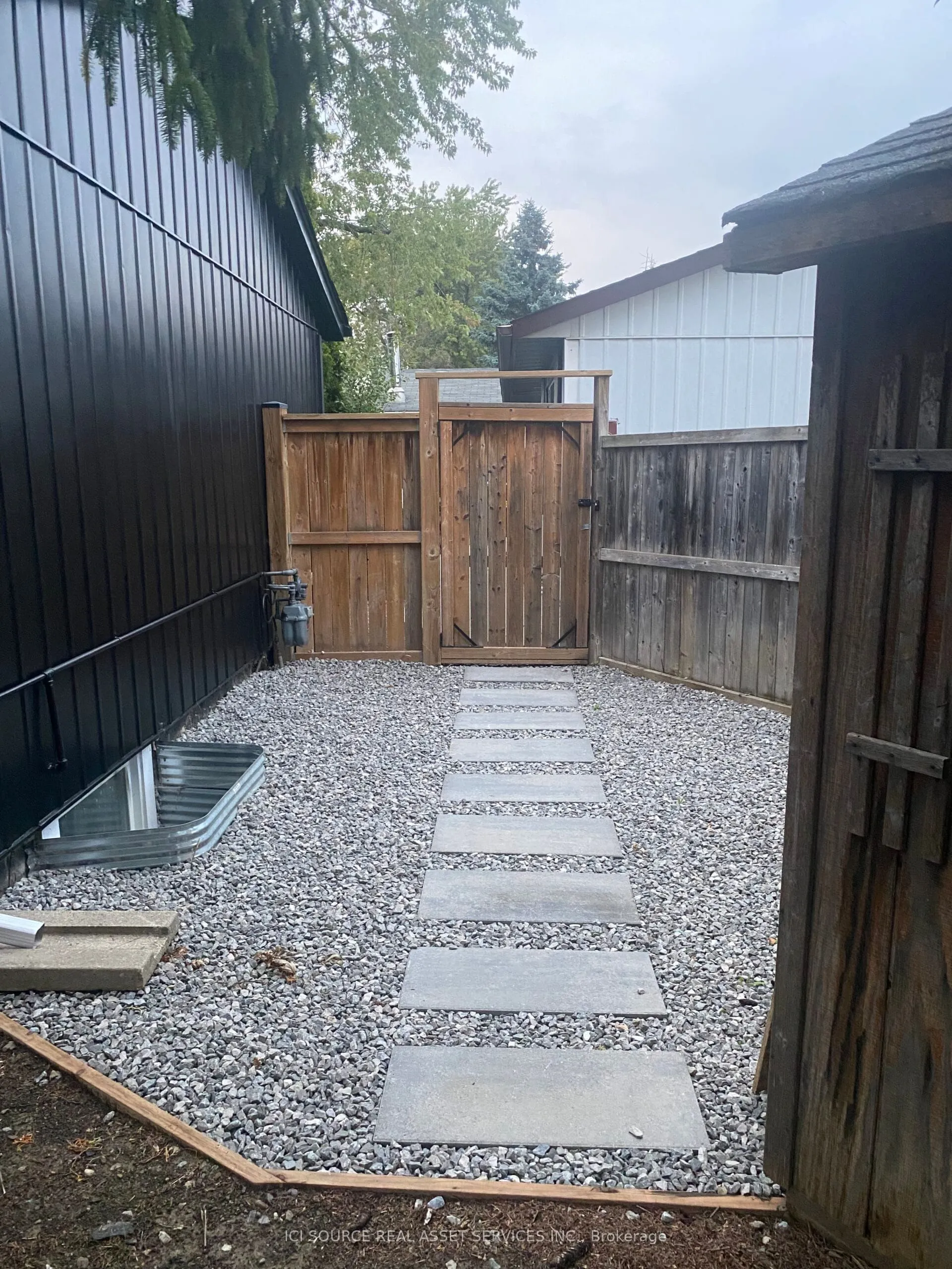 26 Hillbank Trail