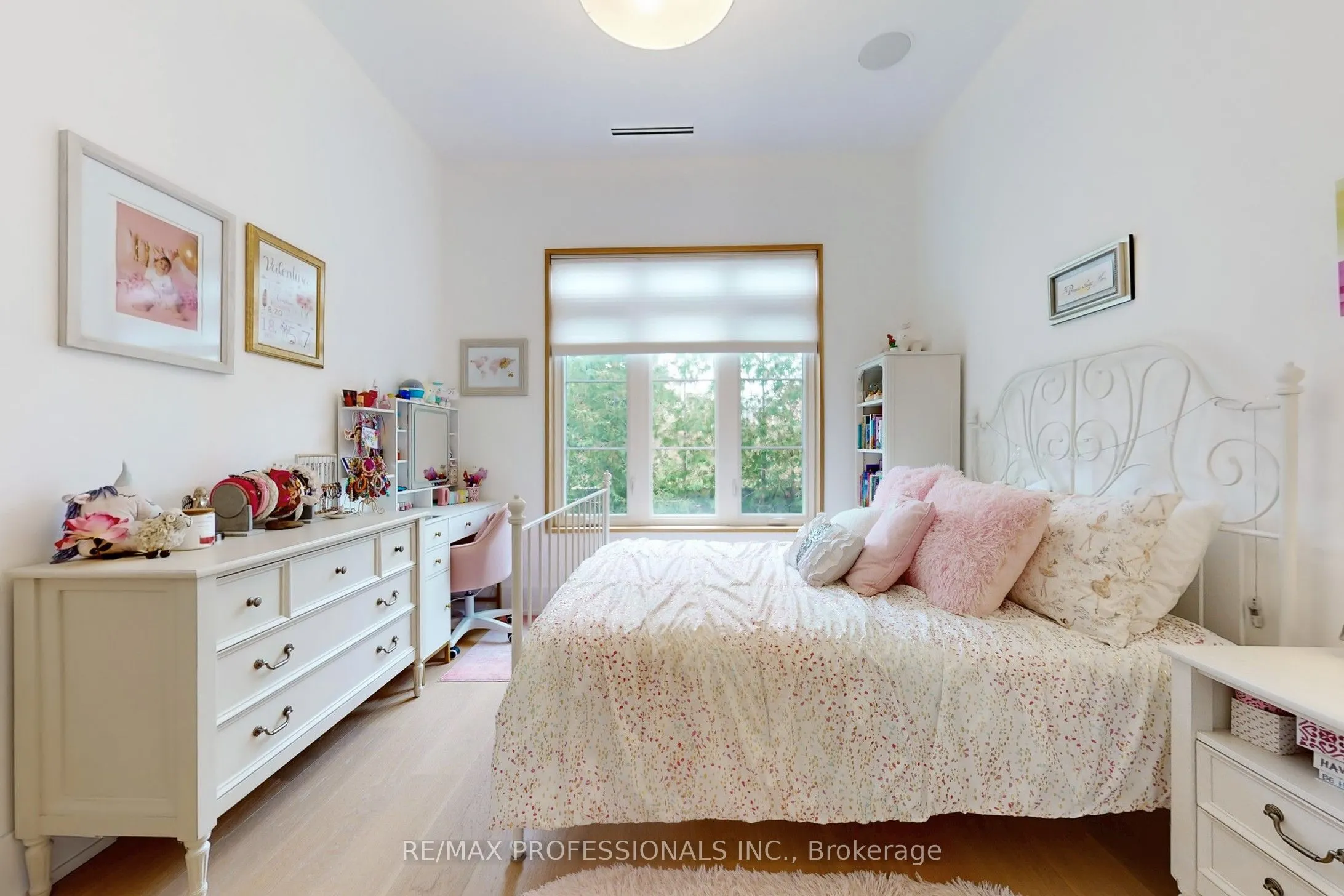 2615 Whaley Drive