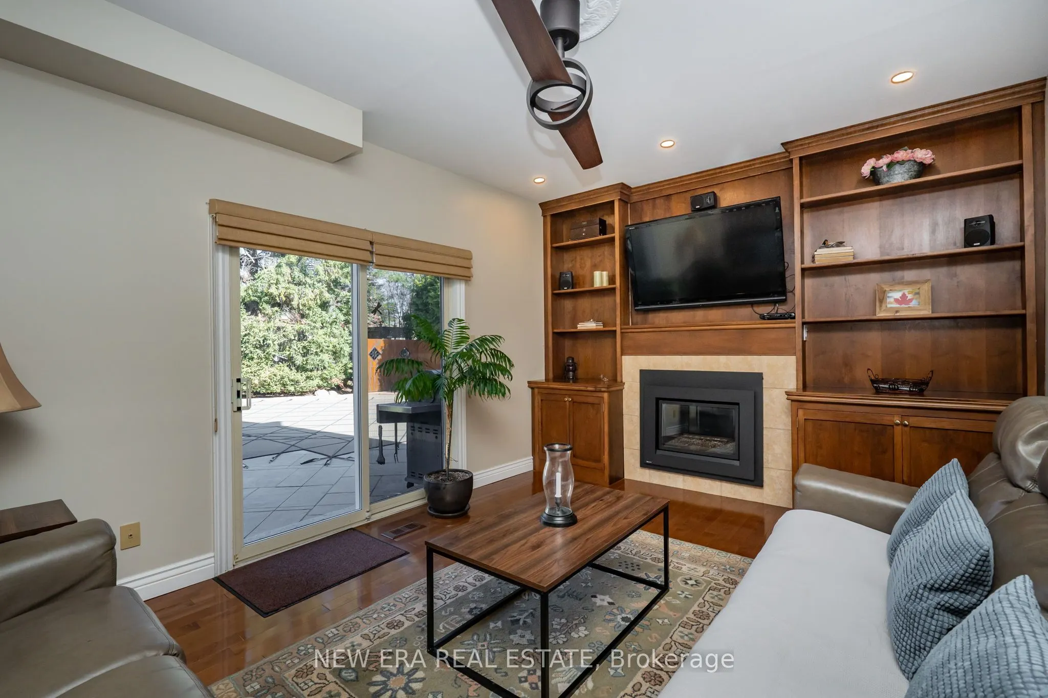 6 Cairnmore Court