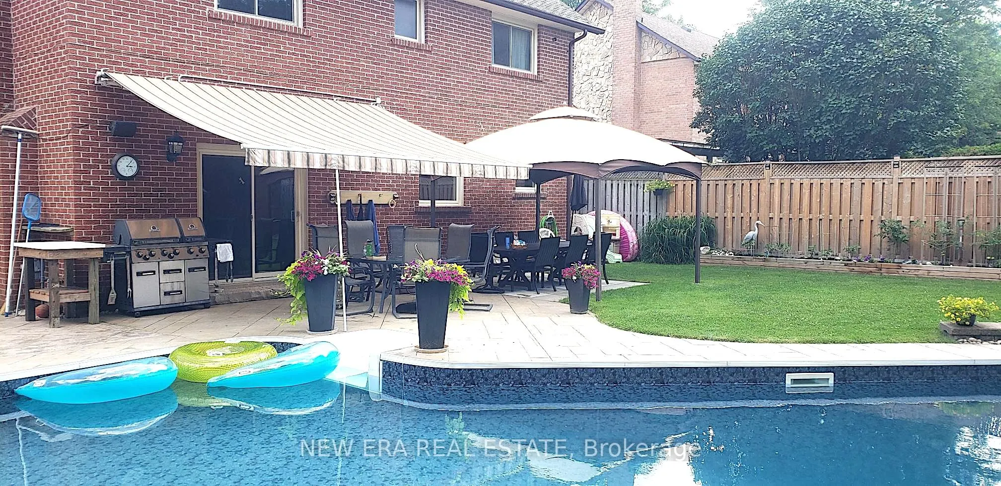 6 Cairnmore Court