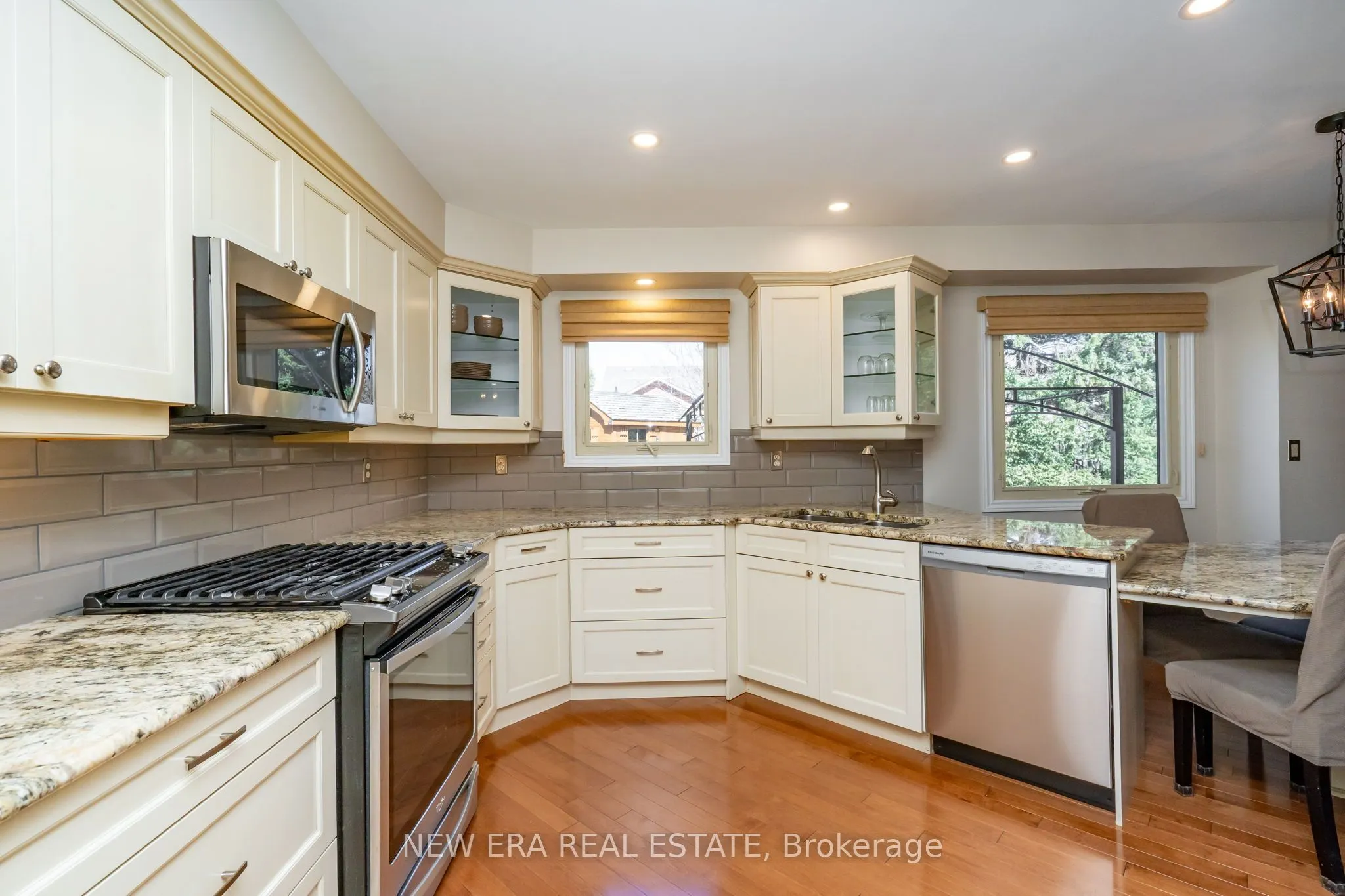 6 Cairnmore Court