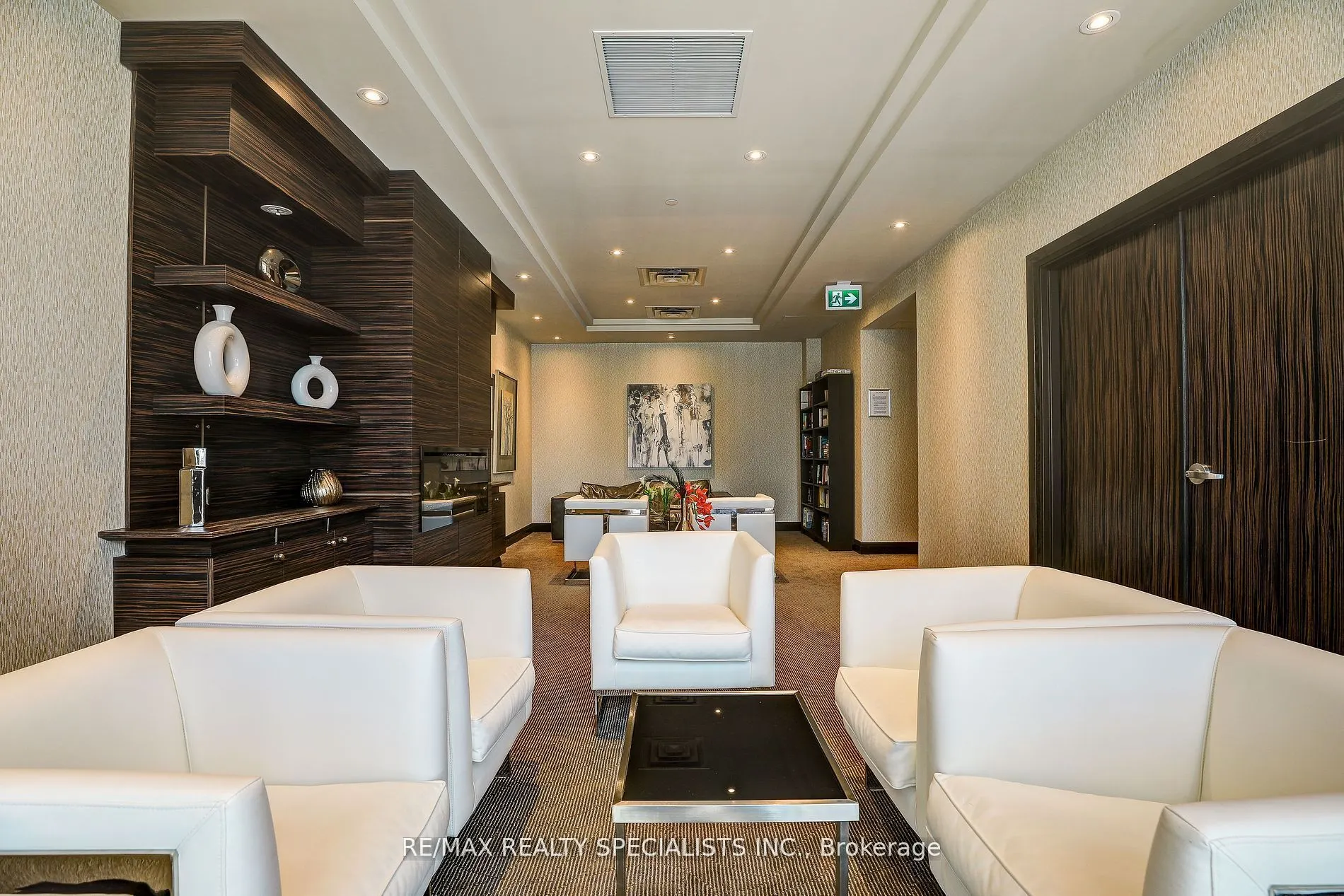 1 Michael Power Place, #1512