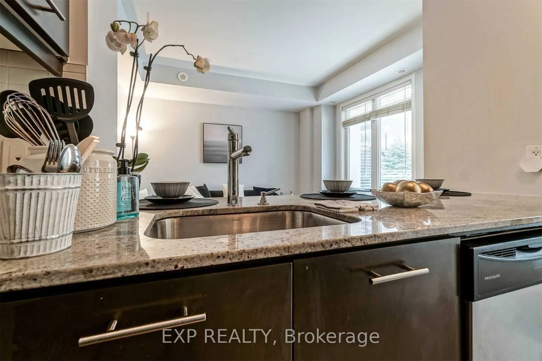 370 Square One Dr Drive N, #19