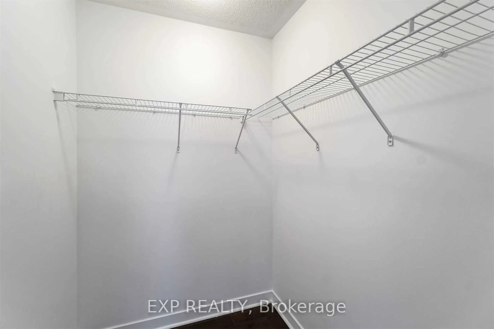 370 Square One Dr Drive N, #19