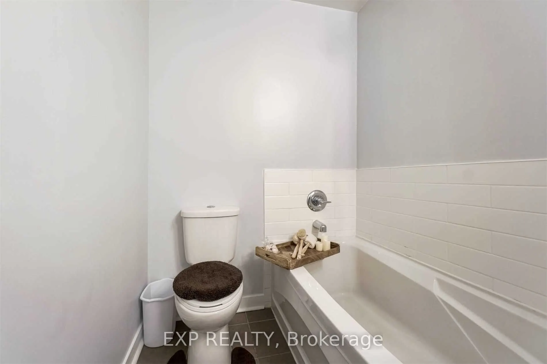 370 Square One Dr Drive N, #19