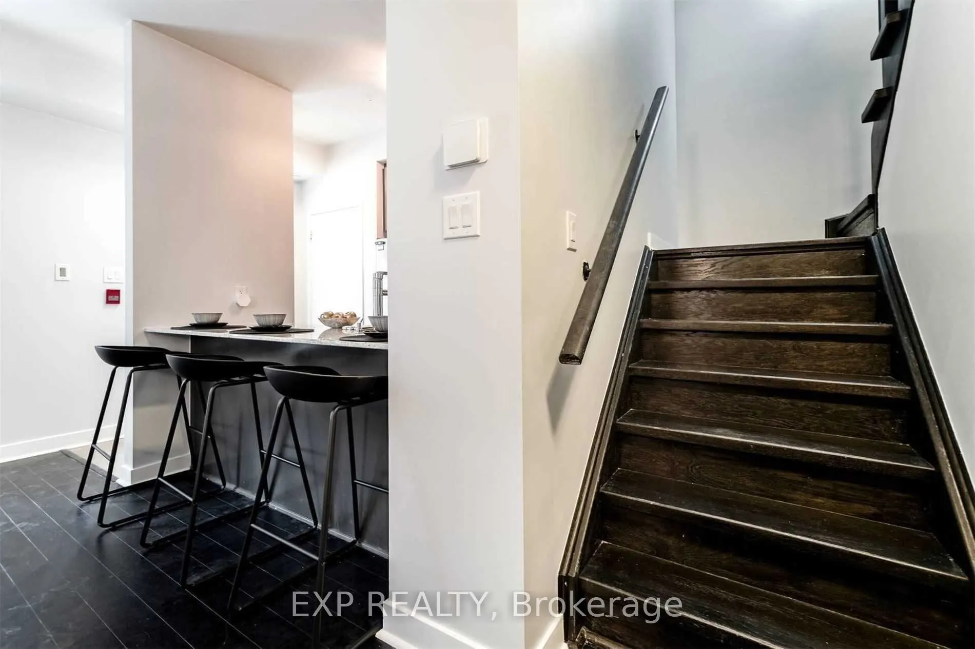 370 Square One Dr Drive N, #19