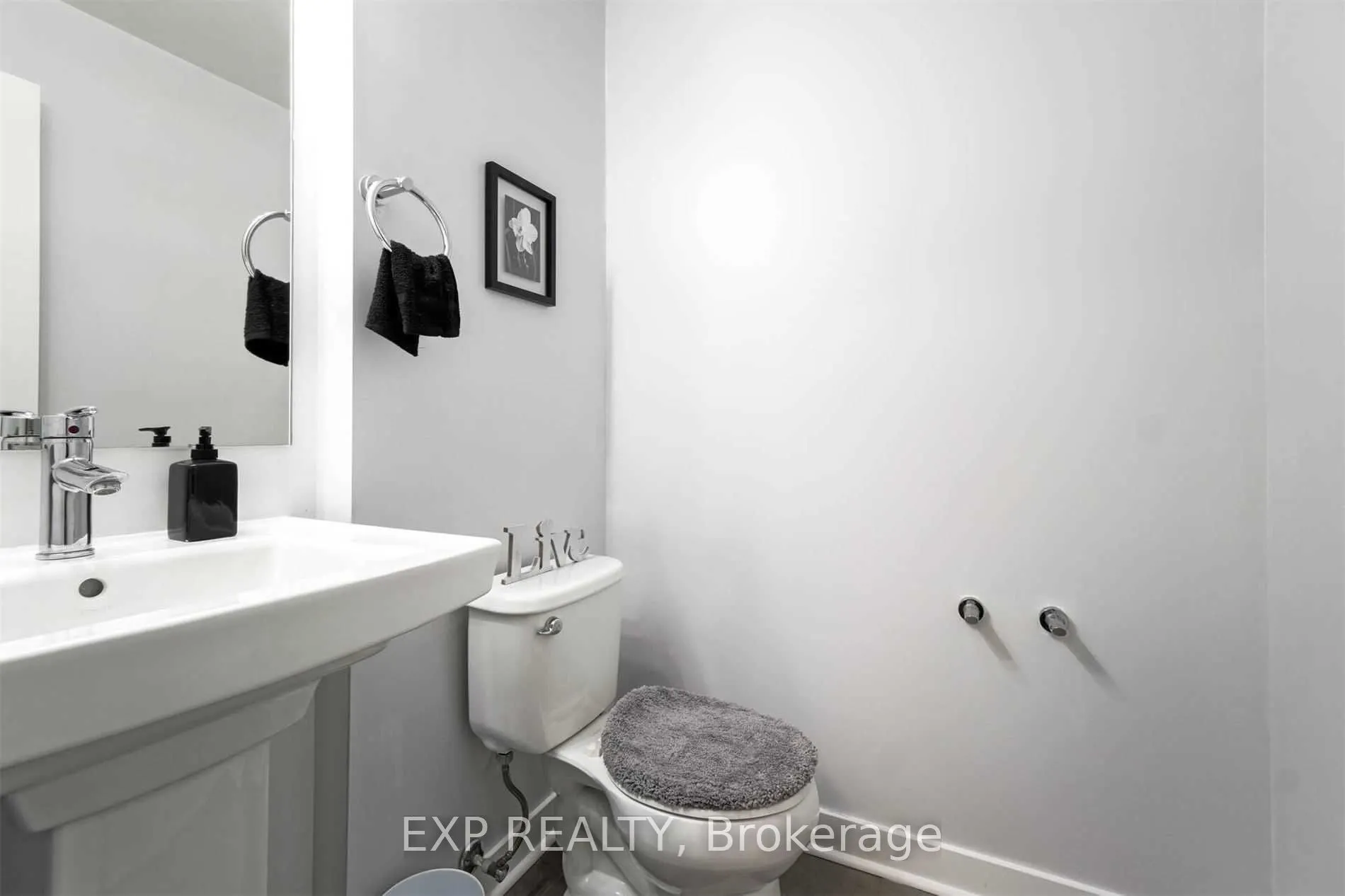 370 Square One Dr Drive N, #19