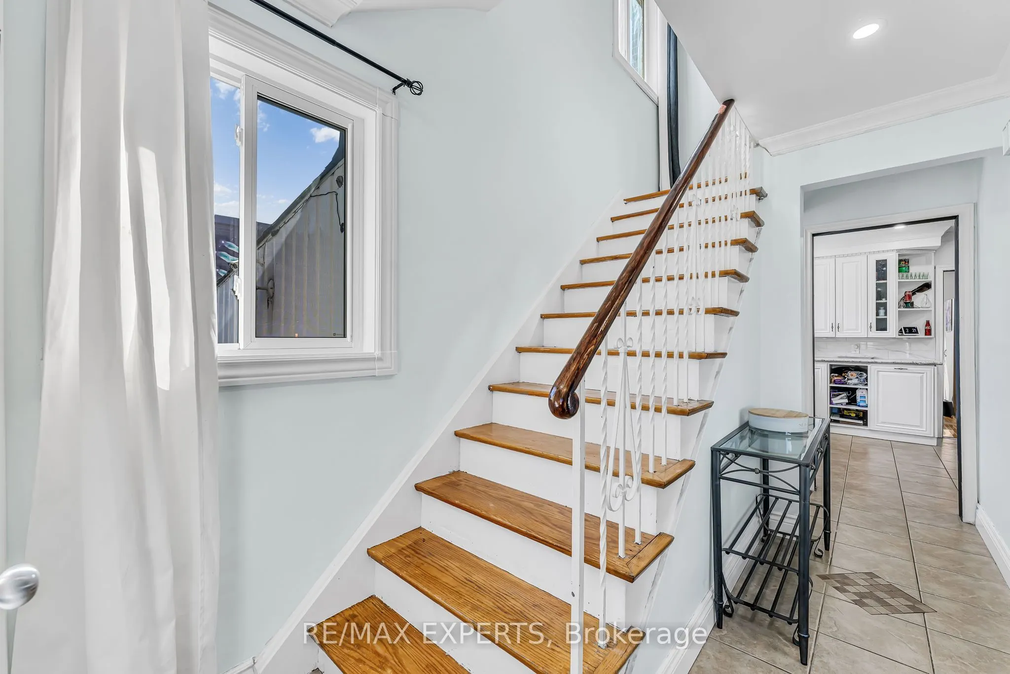 81 Hagar Avenue