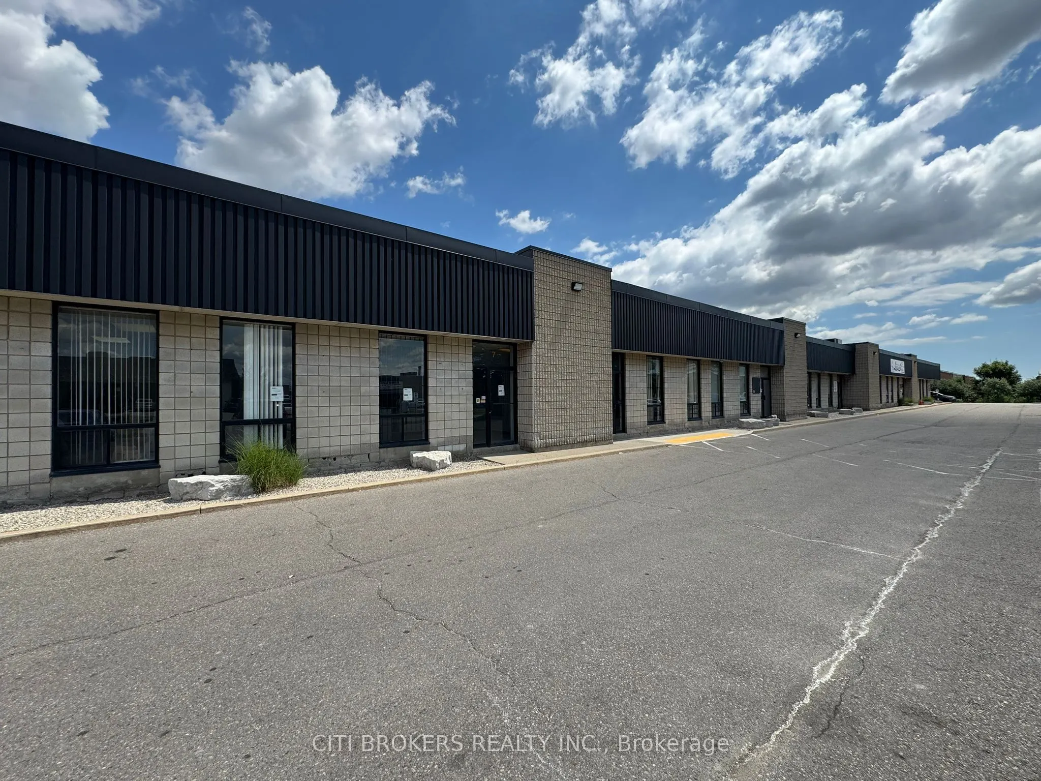 80 Hale Road, #8