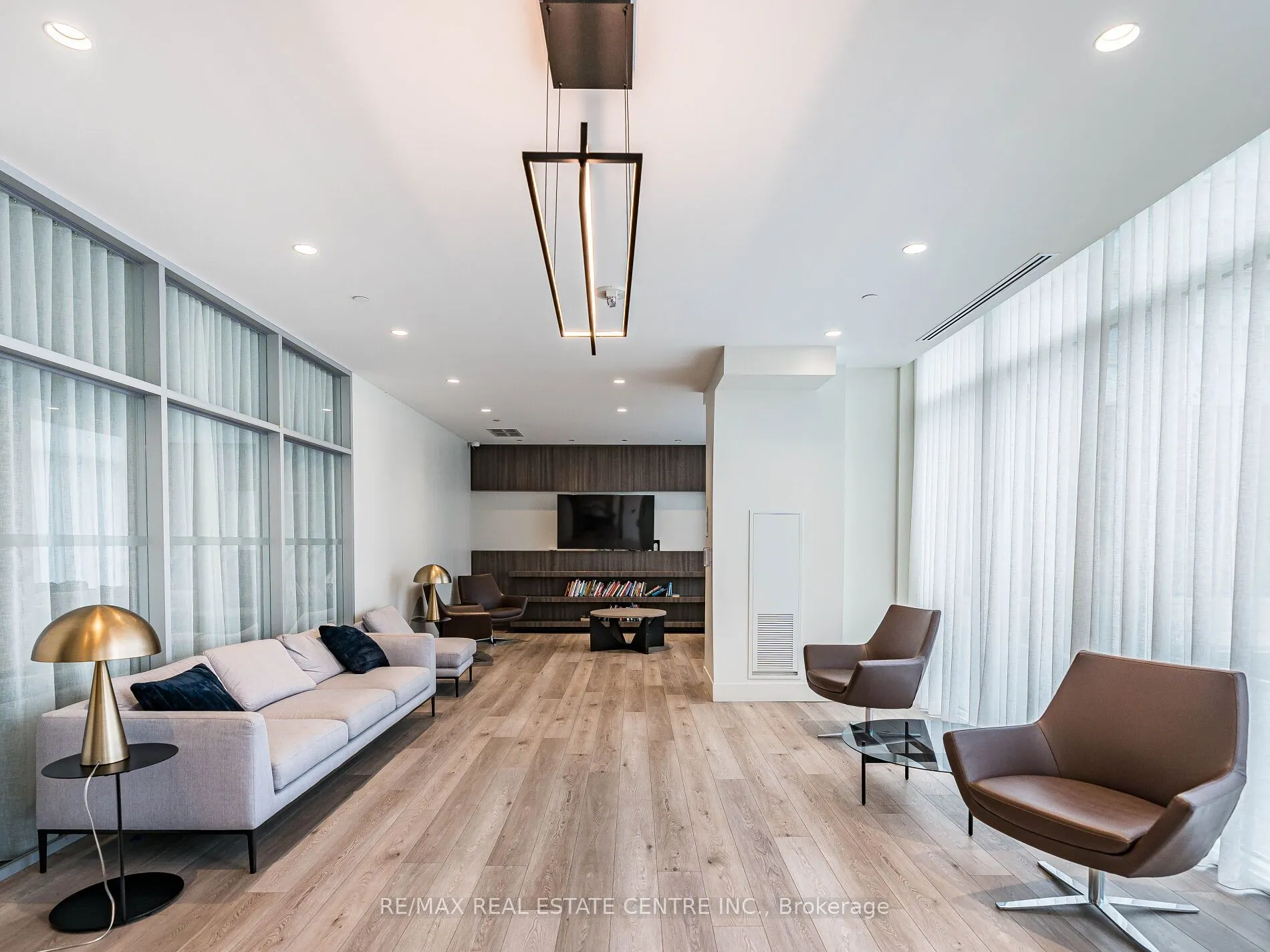 1787 St Clair Avenue W, #429