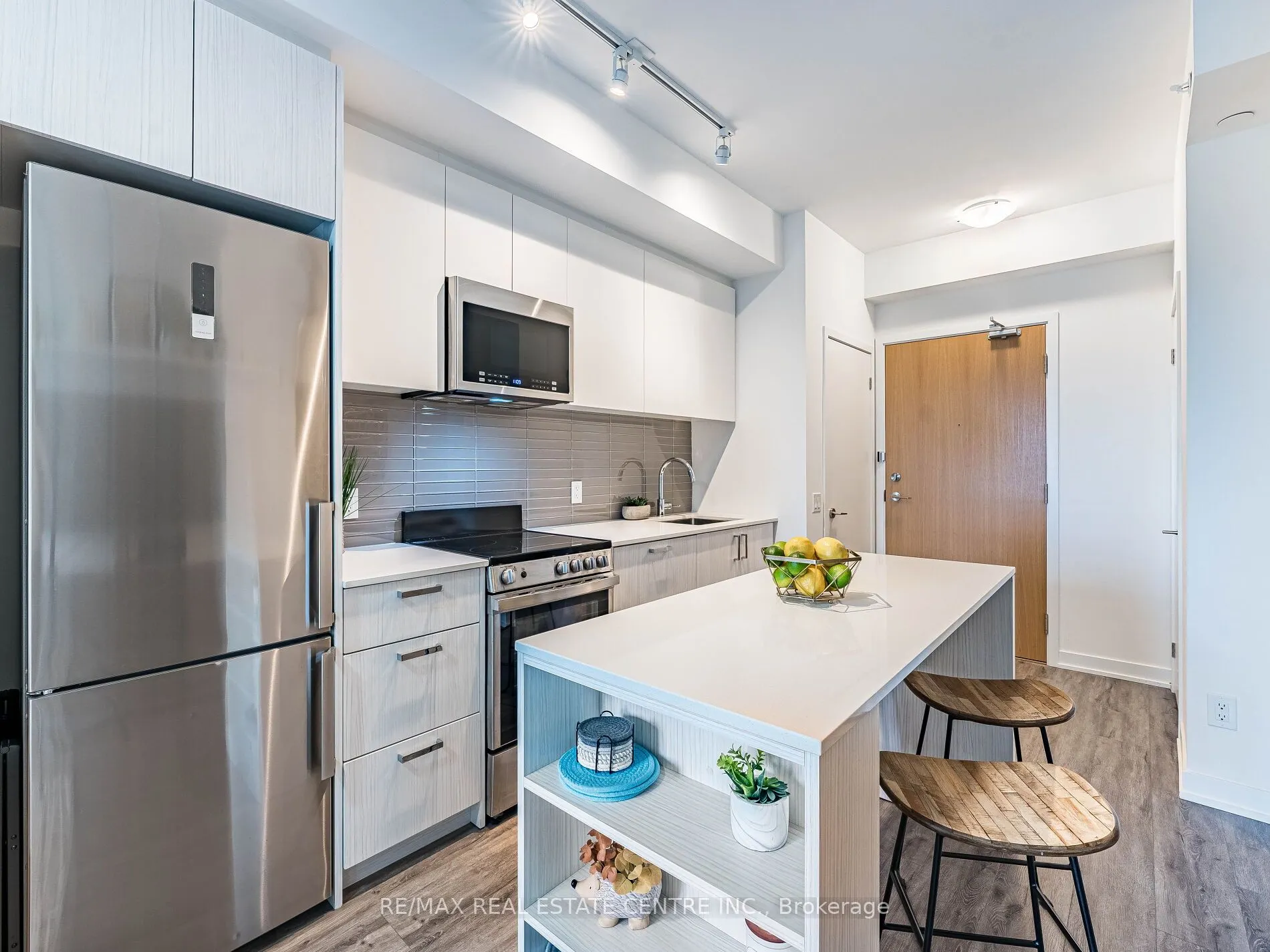 1787 St Clair Avenue W, #429