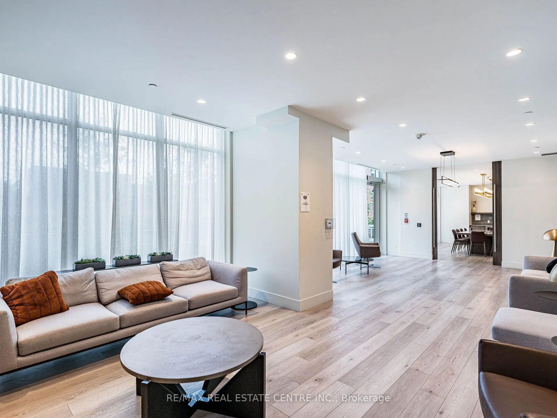 1787 St Clair Avenue W, #429