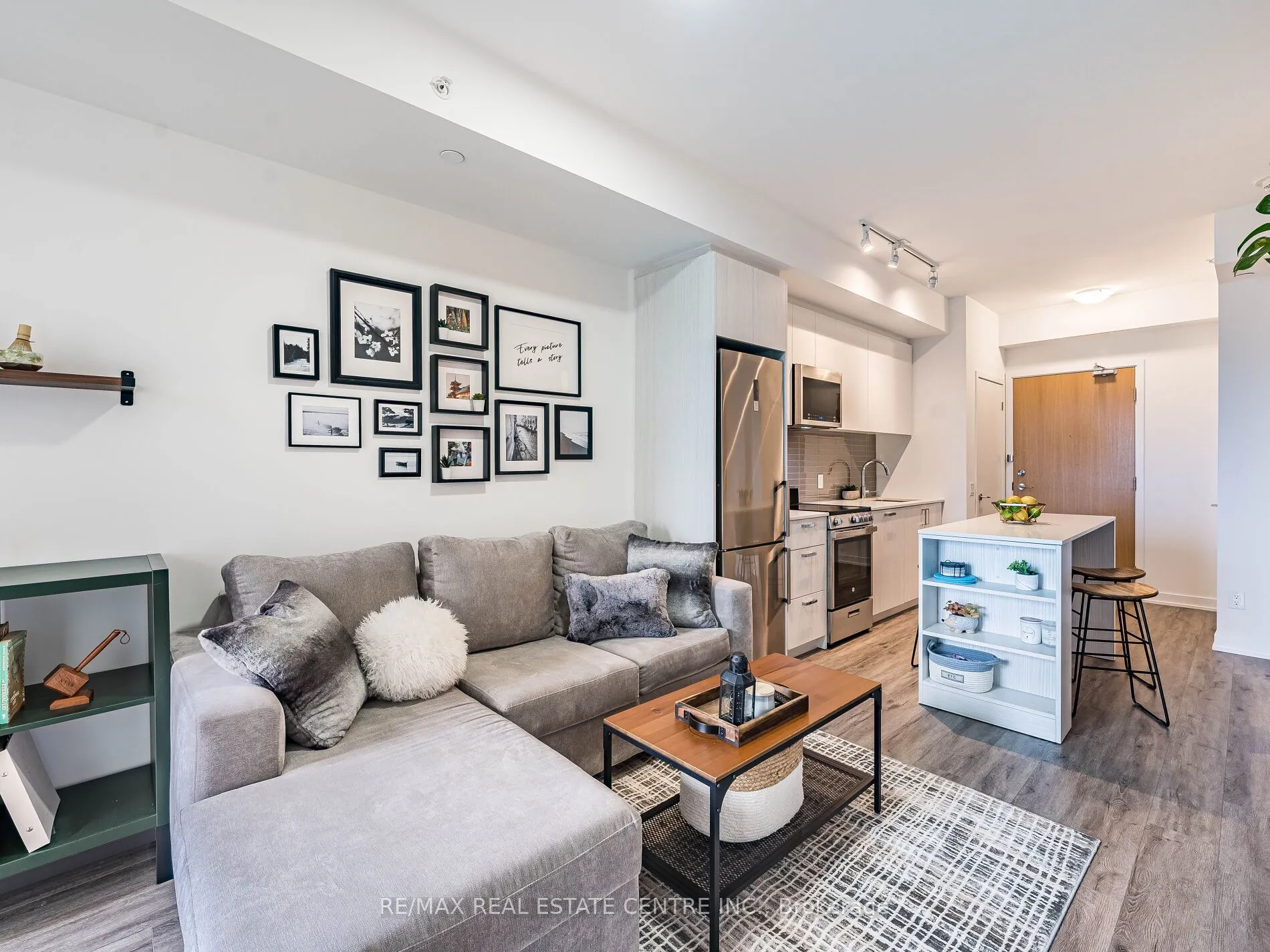 1787 St Clair Avenue W, #429