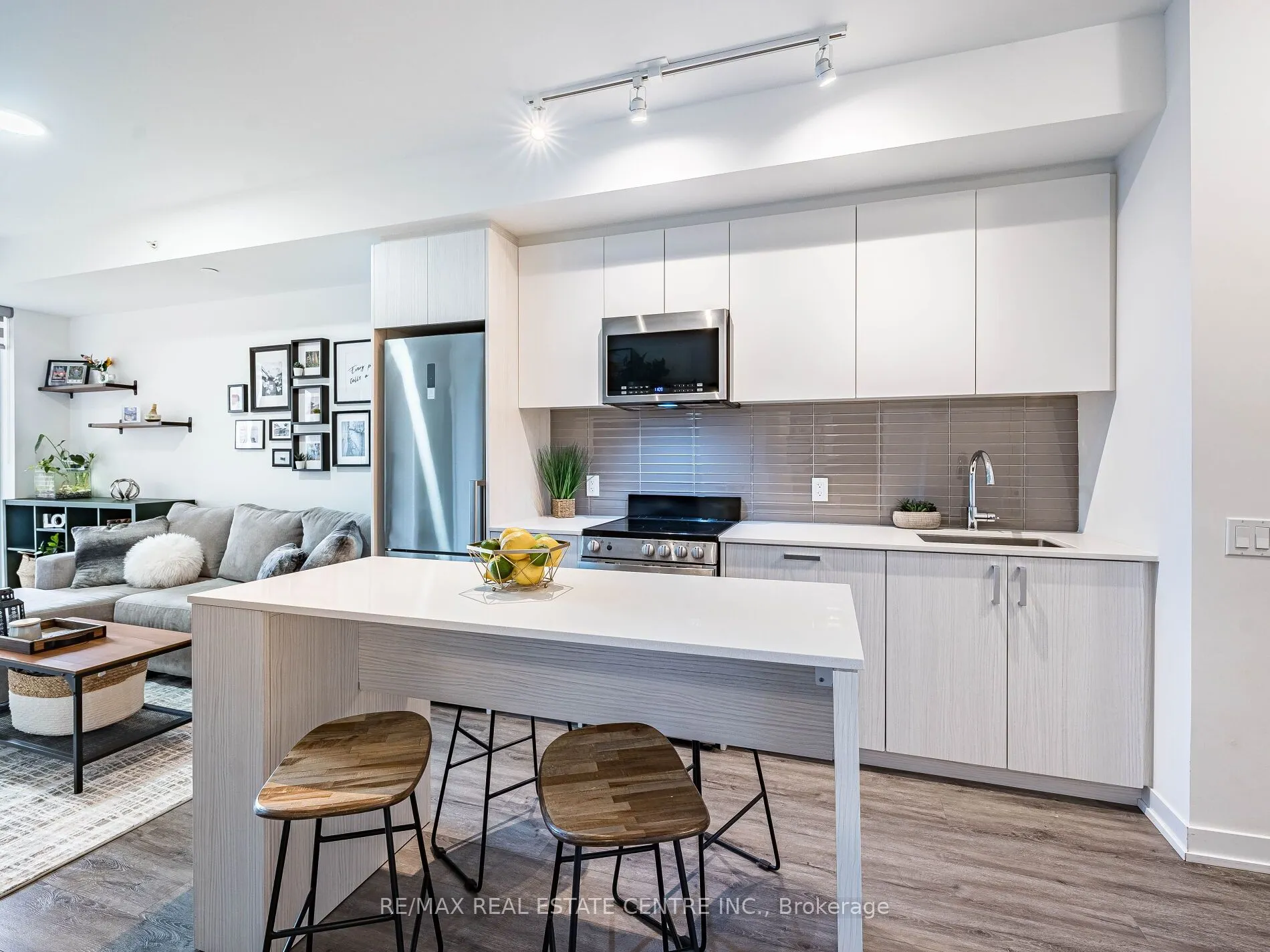 1787 St Clair Avenue W, #429