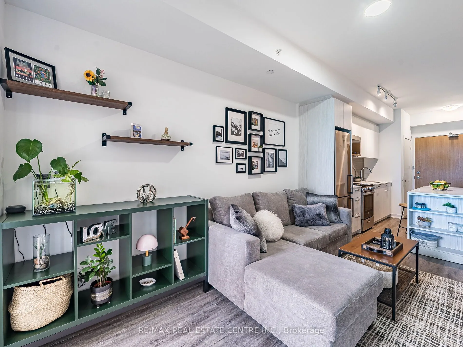 1787 St Clair Avenue W, #429