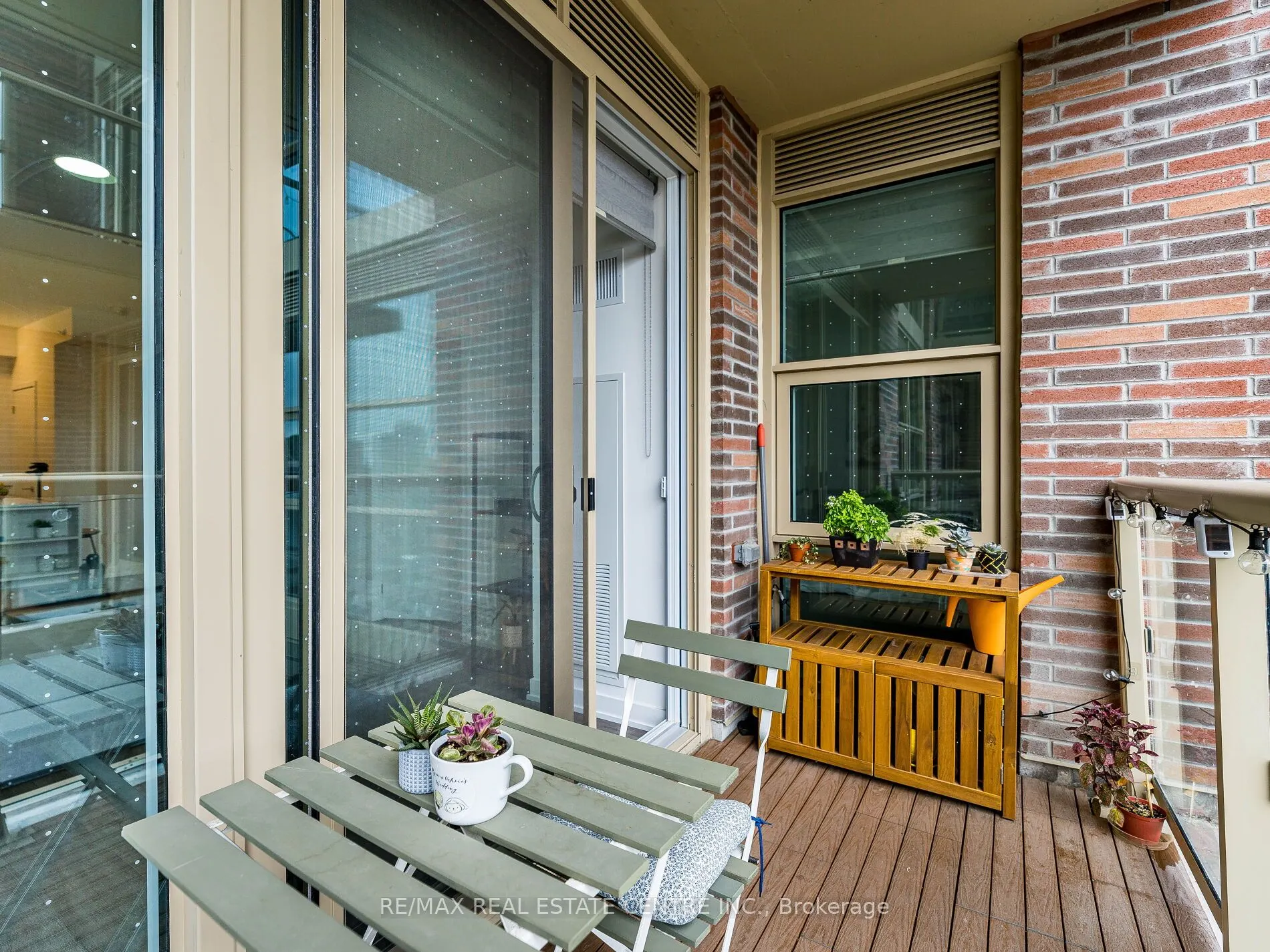 1787 St Clair Avenue W, #429