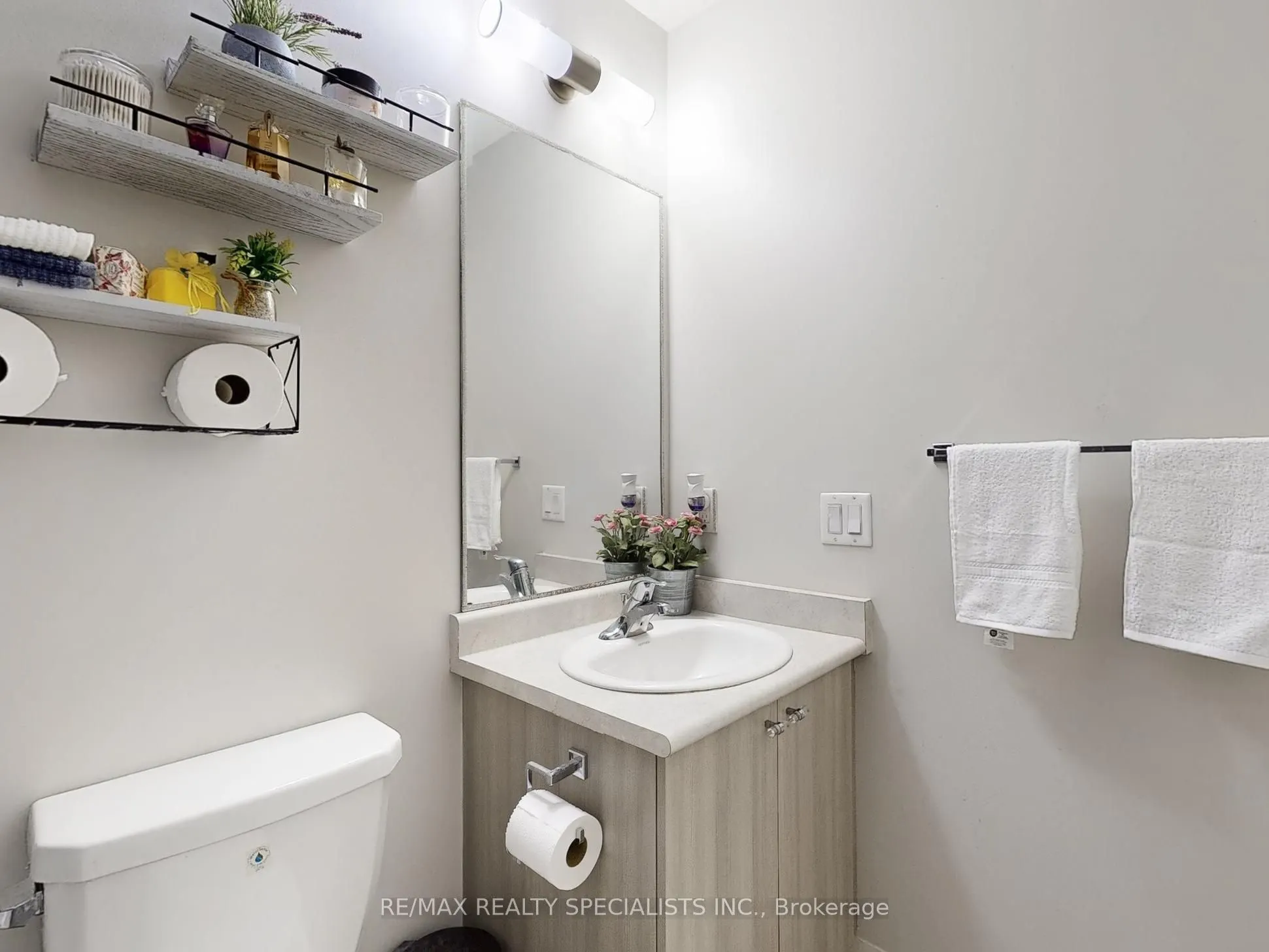 65 Yorkland Boulevard, #309